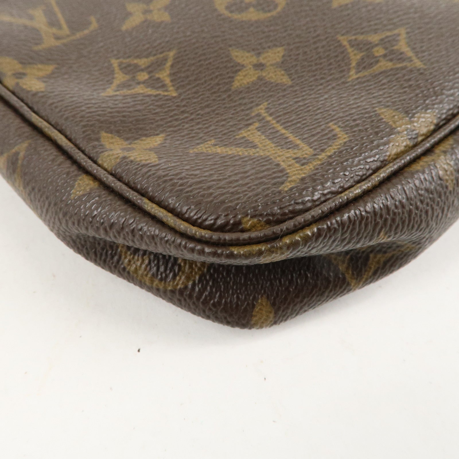 Louis Vuitton Monogram Pochette Accessoir Brown M51980