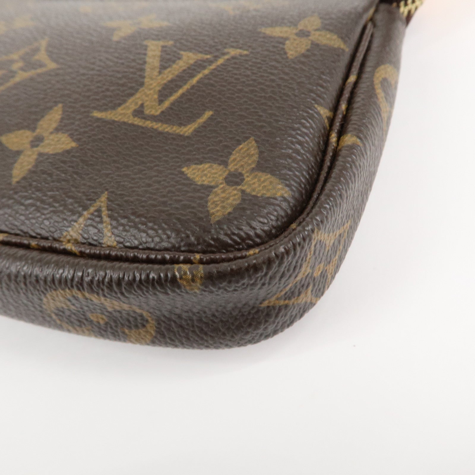 Louis Vuitton Monogram Mini Pochette Accessoires Pouch M58009 Used