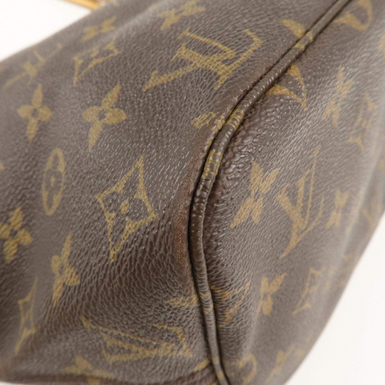 Louis Vuitton Monogram Neverfull MM Tote Bag Brown M40156