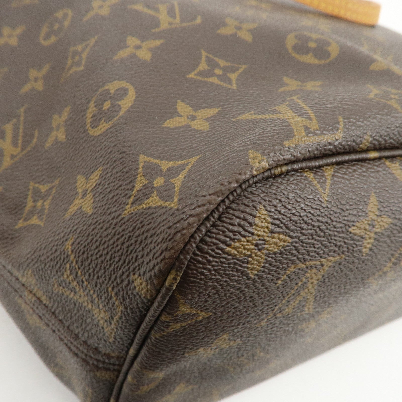 Louis Vuitton Monogram Neverfull MM Tote Bag Brown M40156