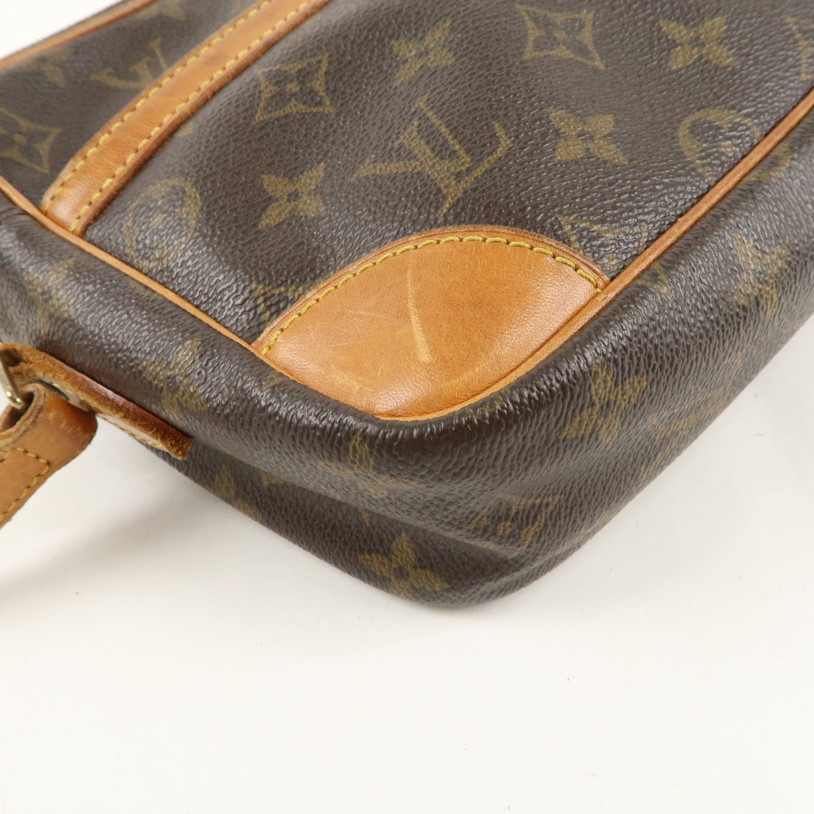 Louis Vuitton Monogram Trocadero 27 Shoulder Bag Brown M51274