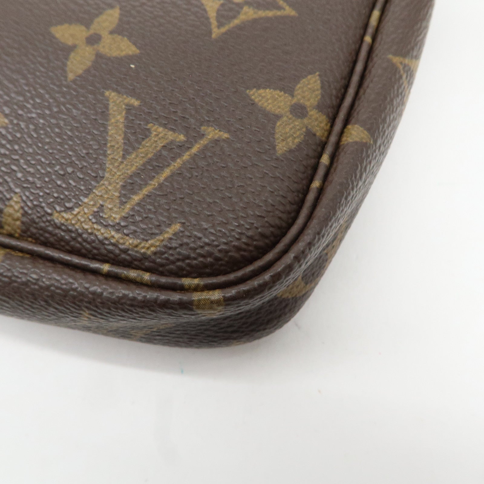 Louis Vuitton Monogram Pochette Accessoires Pouch M51980 Used