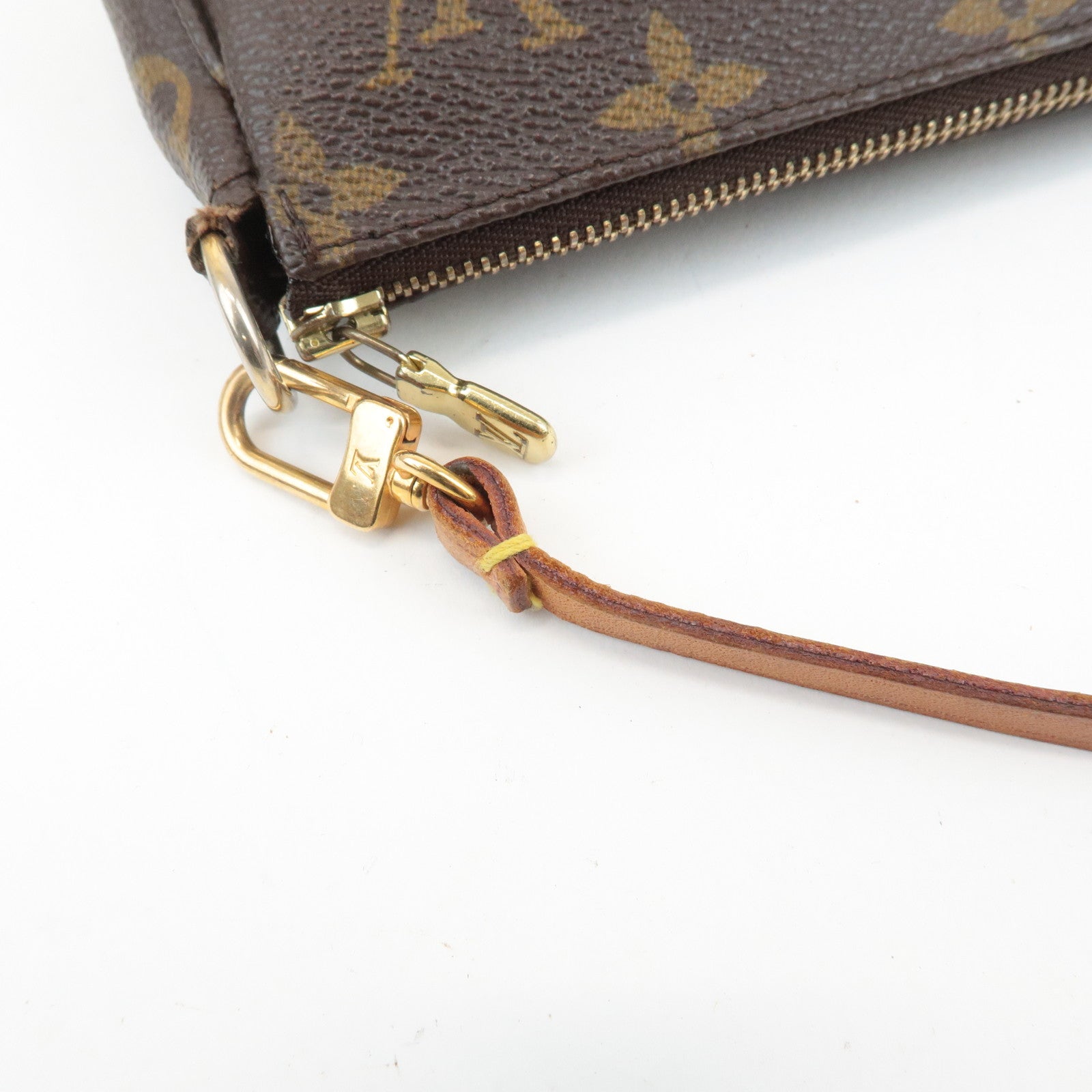 Louis Vuitton Monogram Pochette Accessoires Pouch M51980 Used