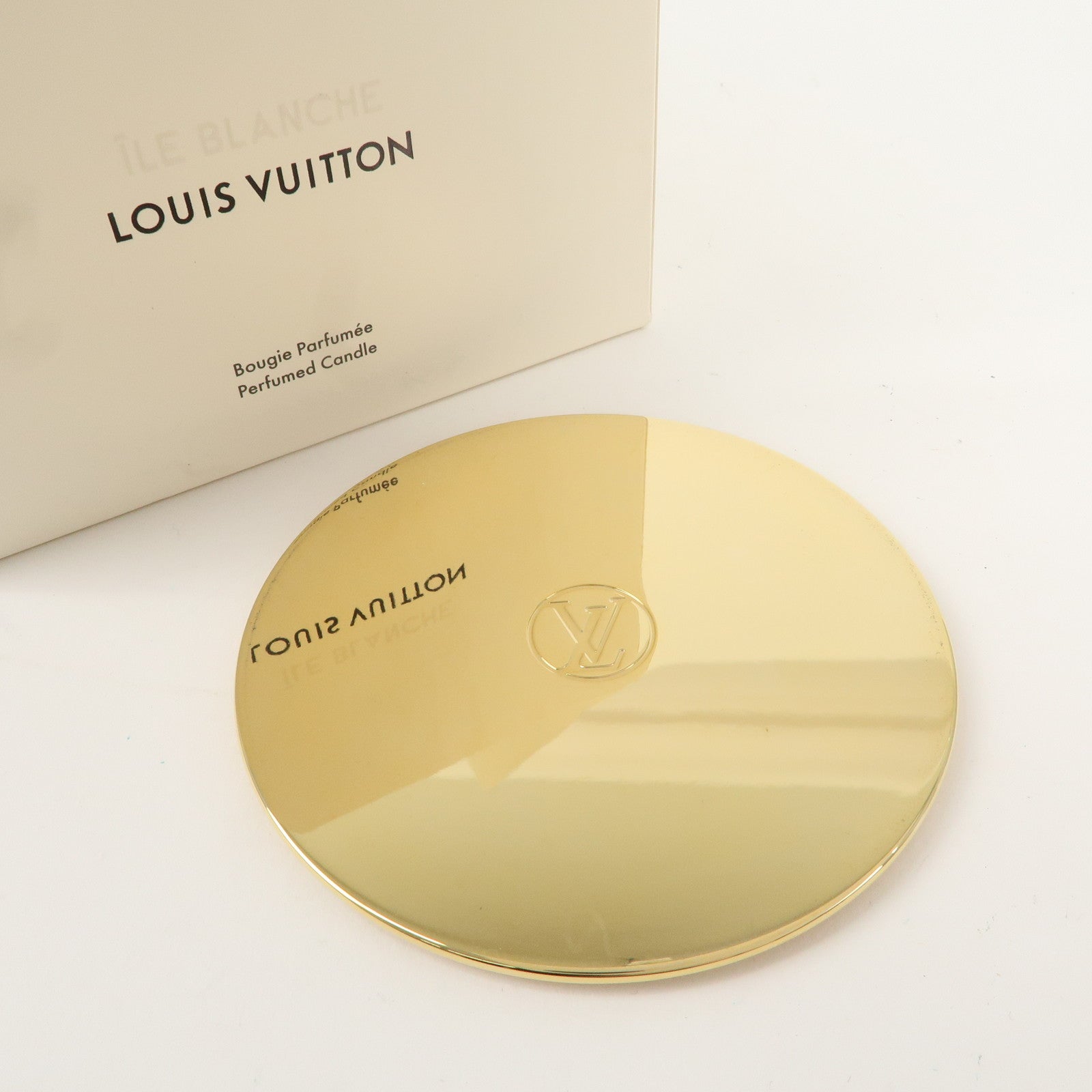 Louis Vuitton Ile Blanges Aroma Candle White Natural Novelty