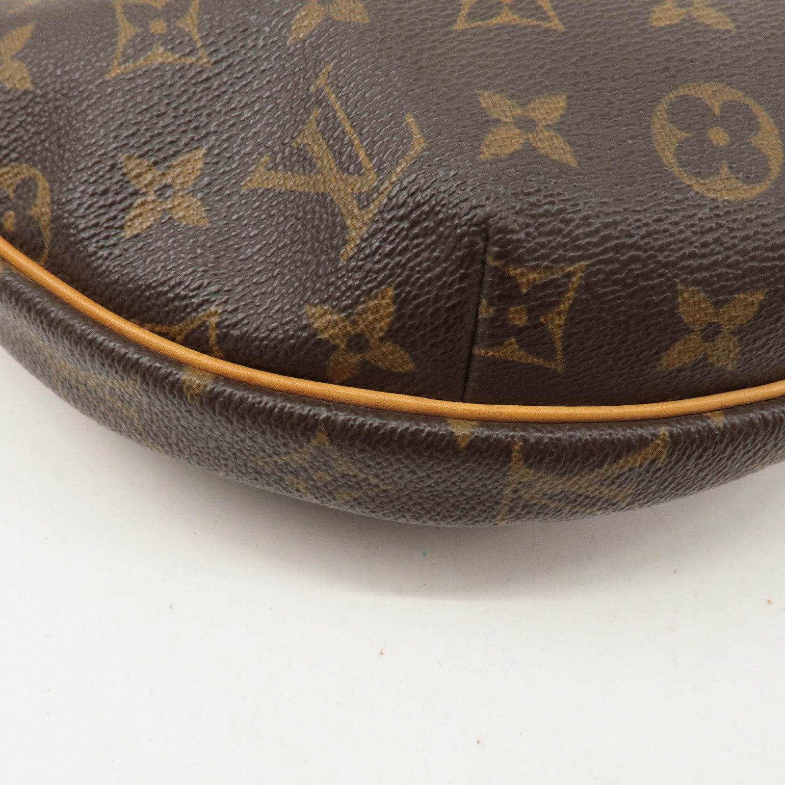 Louis Vuitton Monogram Croissant MM Shoulder Bag Hand Bag M51512