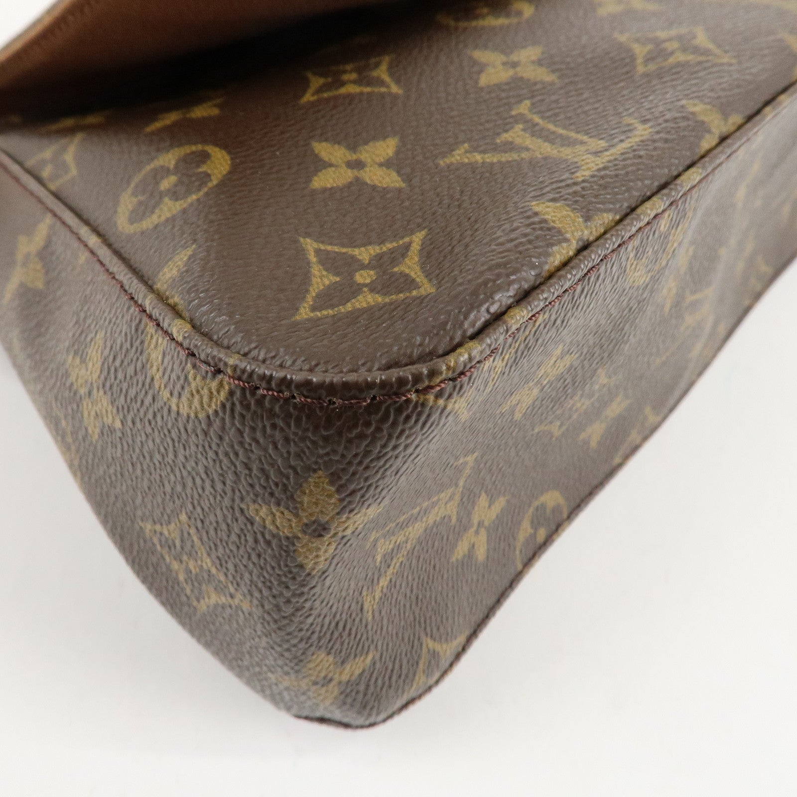 Louis Vuitton Monogram Mini Looping Shoulder Bag Hand Bag M51147