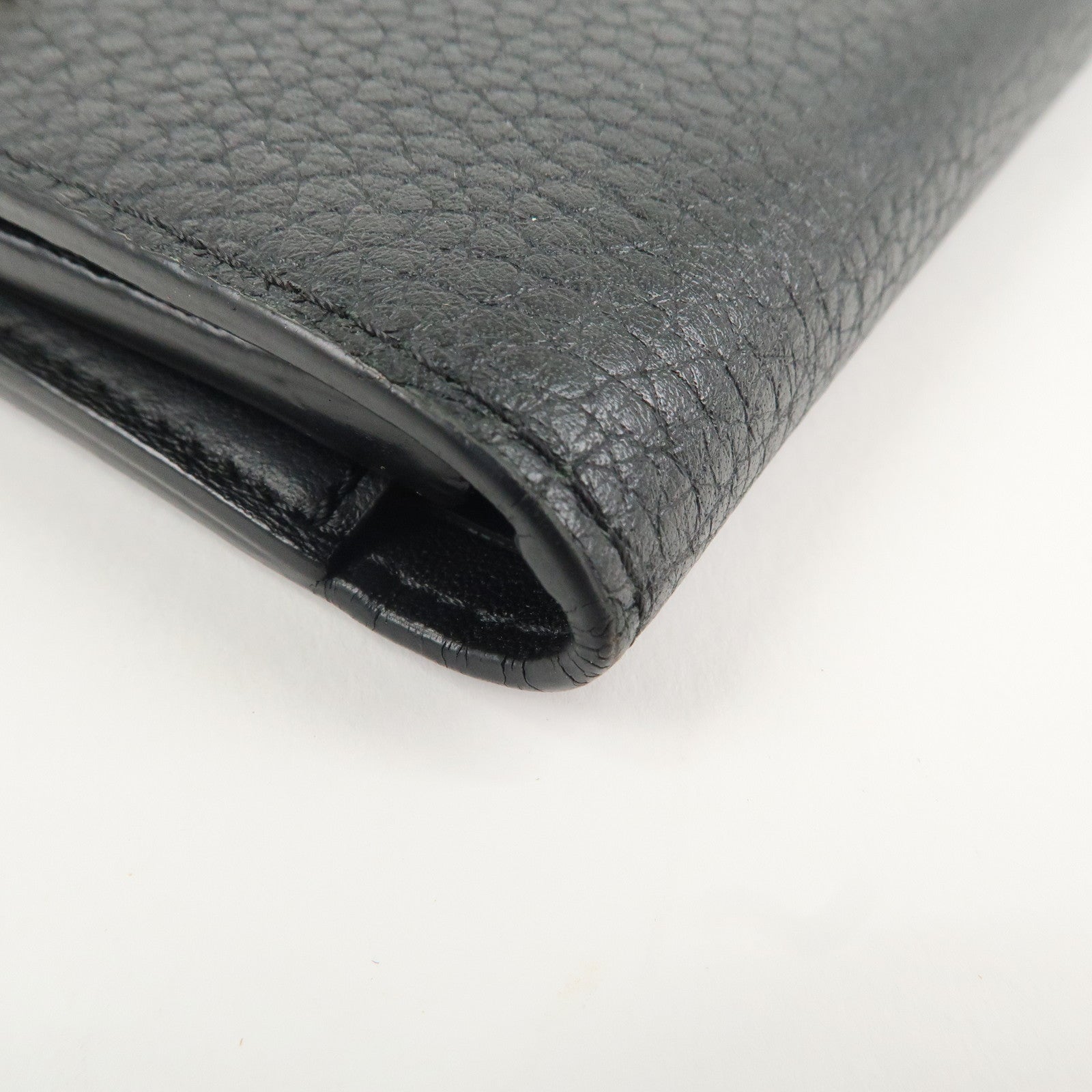 Louis Vuitton Portefeuille Capucine Compact Wallet Noir M82764