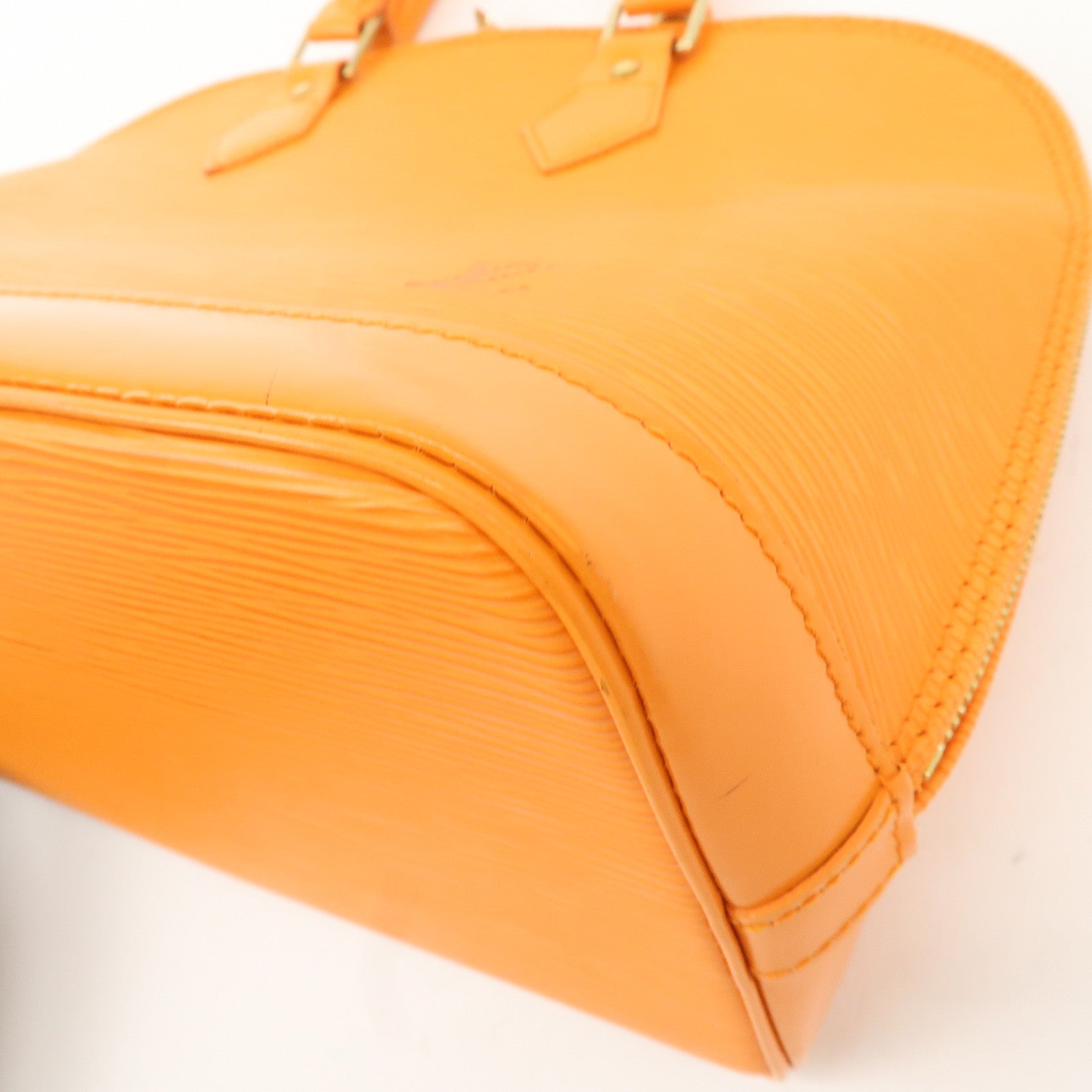 Louis Vuitton Epi Alma Hand Bag Mandarin Orange M5124H Used