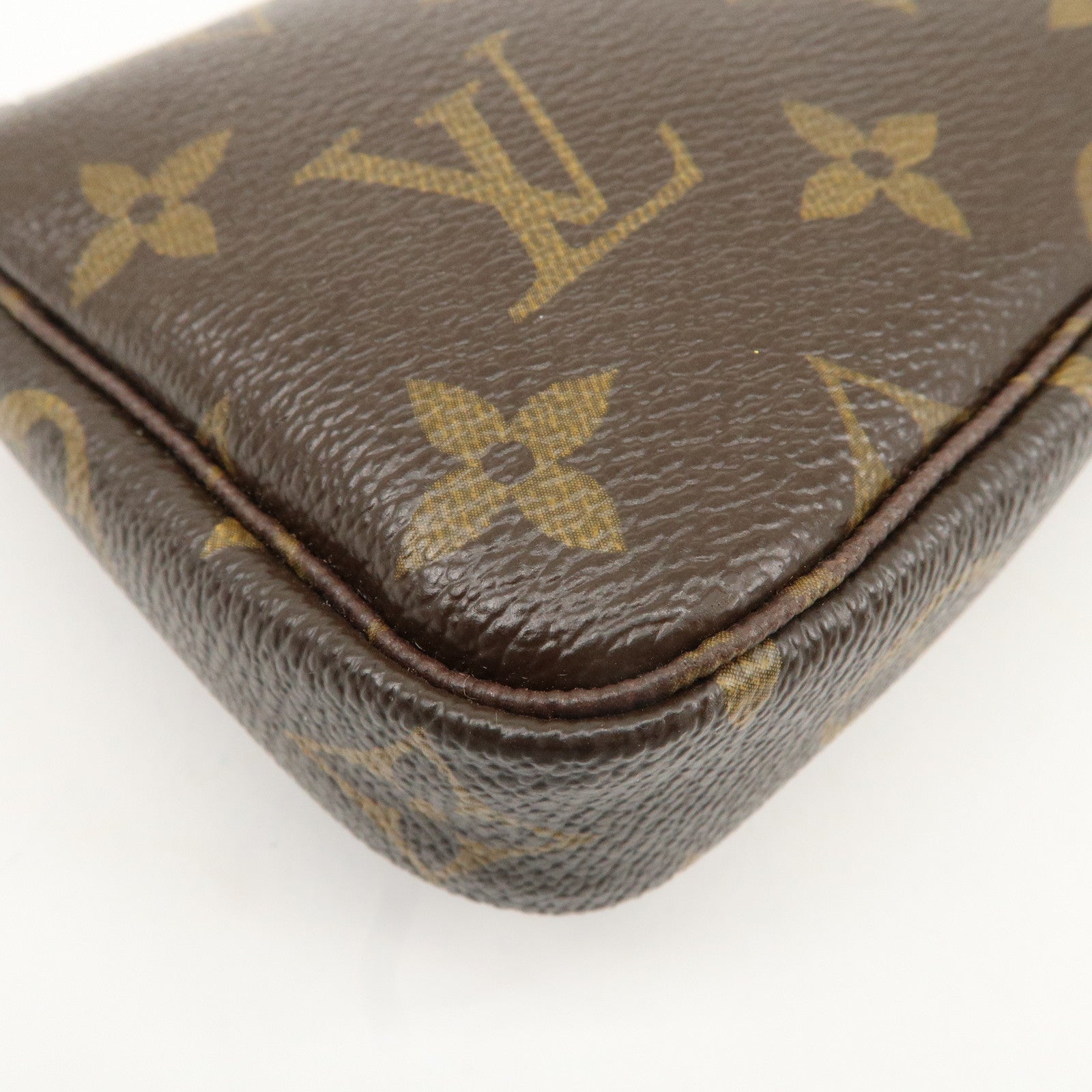 Louis Vuitton Monogram T&B Mini Pochette Accessoires Pouch M60153 Used