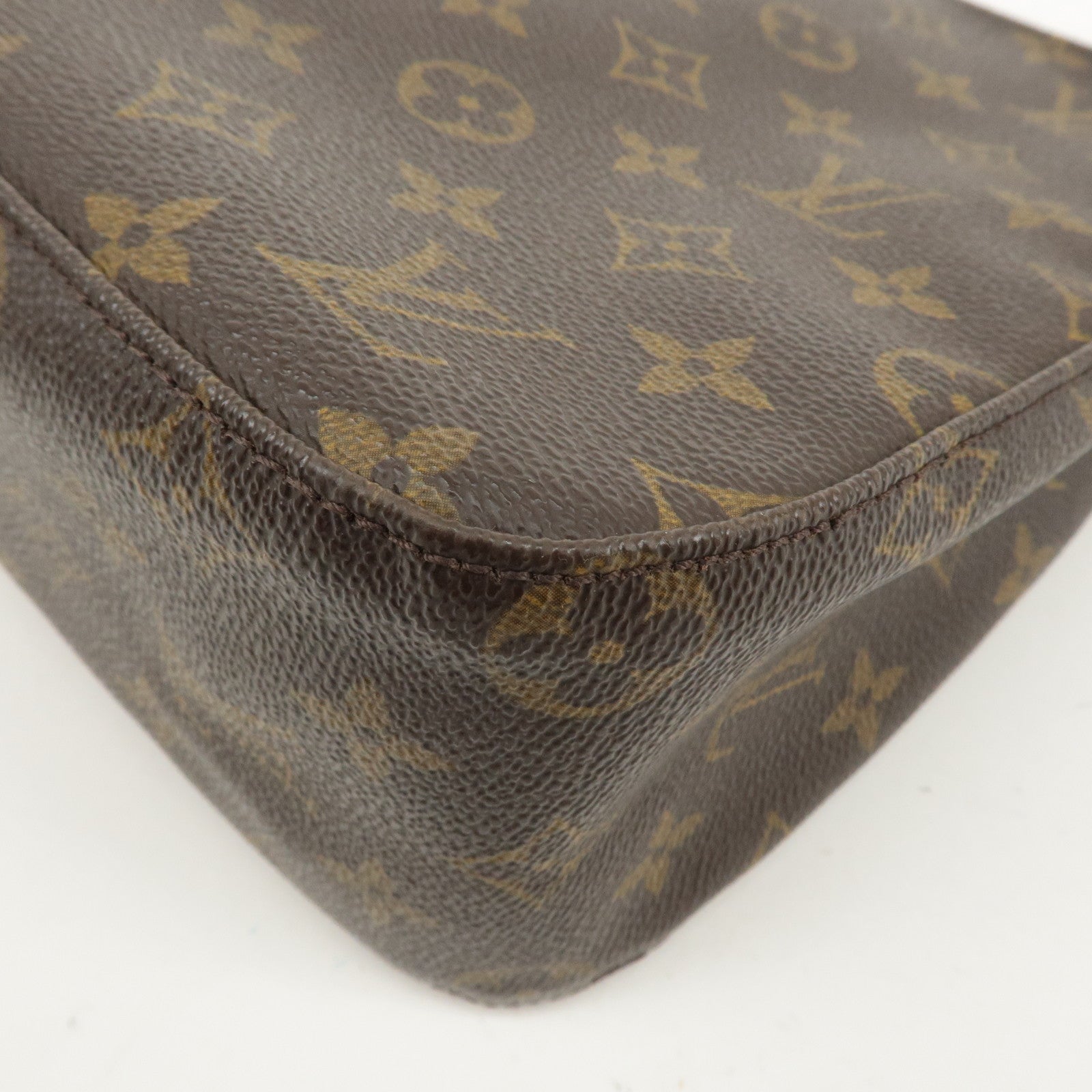 Louis Vuitton Monogram Looping MM Shoulder Bag Brown M51146