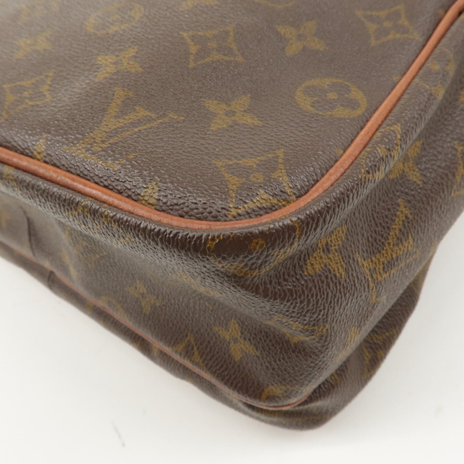 Louis Vuitton Monogram Nail Shoulder Bag Old Model Brown