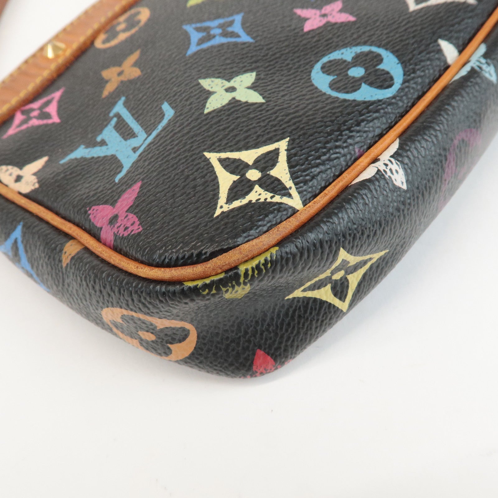 Louis Vuitton Monogram MultiColor Pochette Accessoires Noir M92648 Used