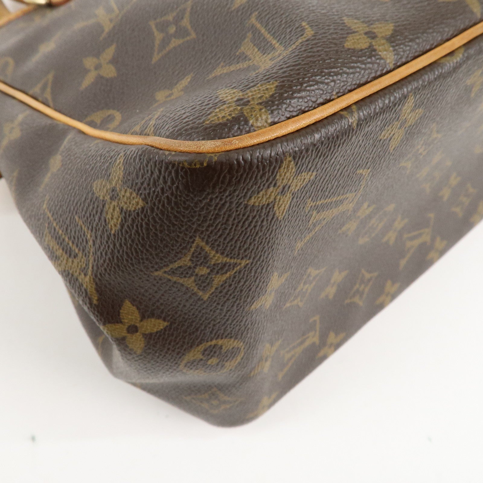 Louis Vuitton Monogram Batignolles Tote Bag Hand Bag M51156