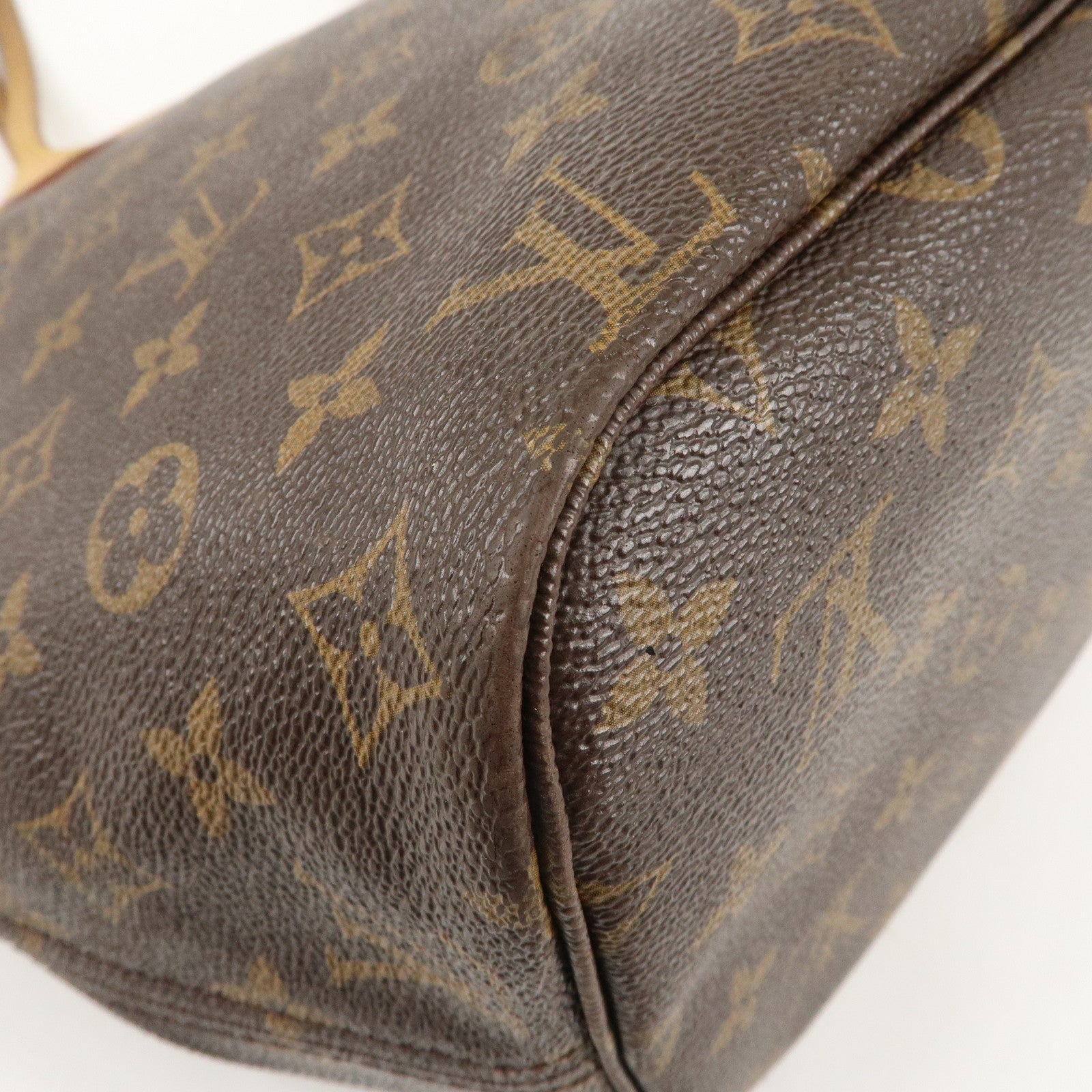 Louis Vuitton Monogram Neverfull MM Tote Bag Cerise M41177