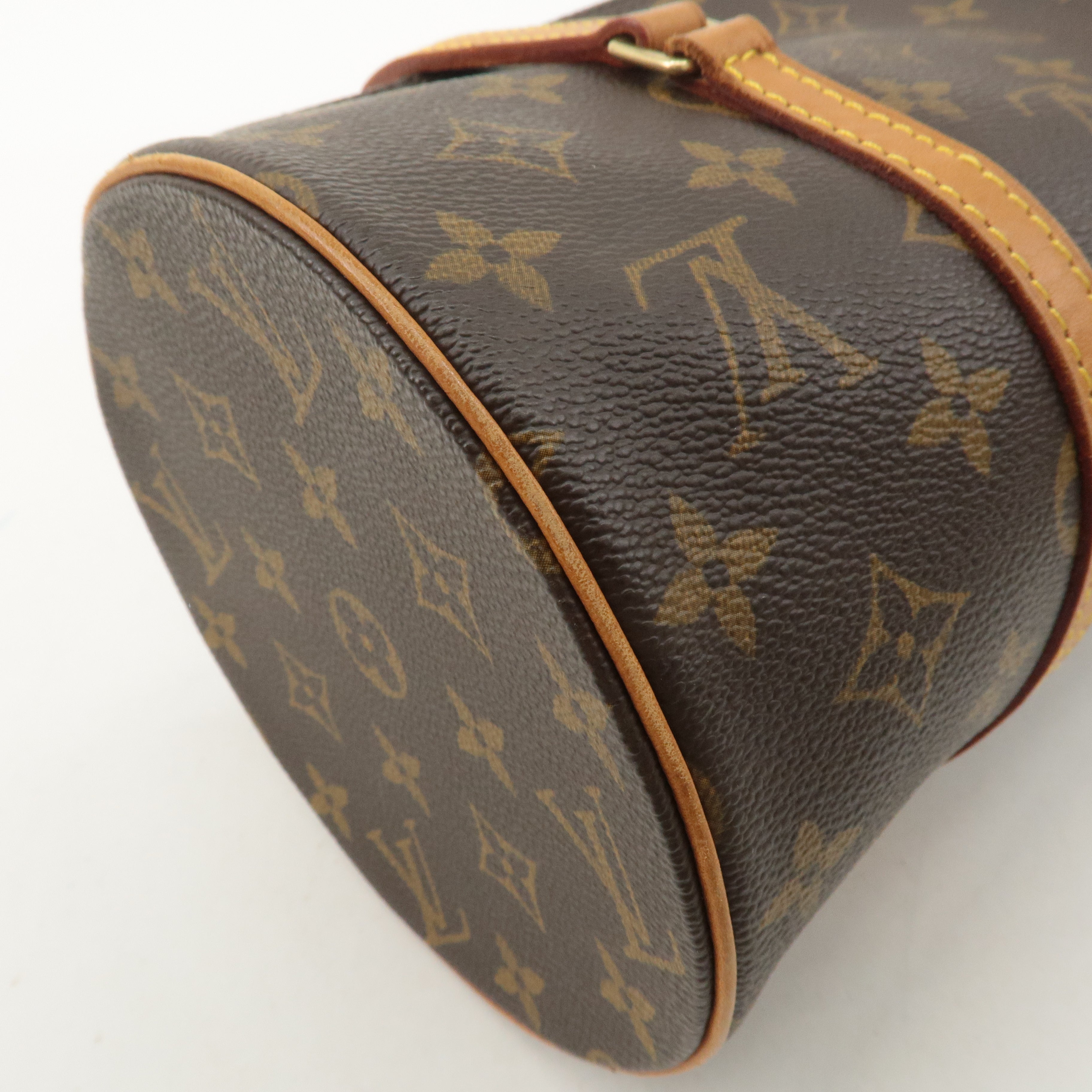 Louis Vuitton Monogram Papillon 30 Hand Bag 
Pouch Brown M51385