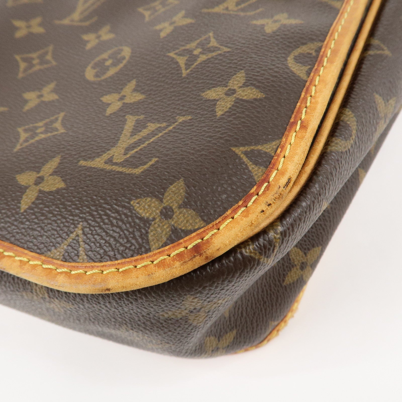 Louis Vuitton Monogram Messenger Bosphore PM Shoulder M40106 Used