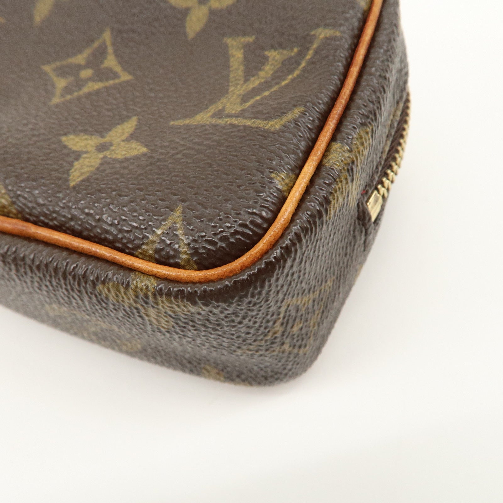 Louis Vuitton Monogram Trousse Wapity Pouch Camera Case M58030