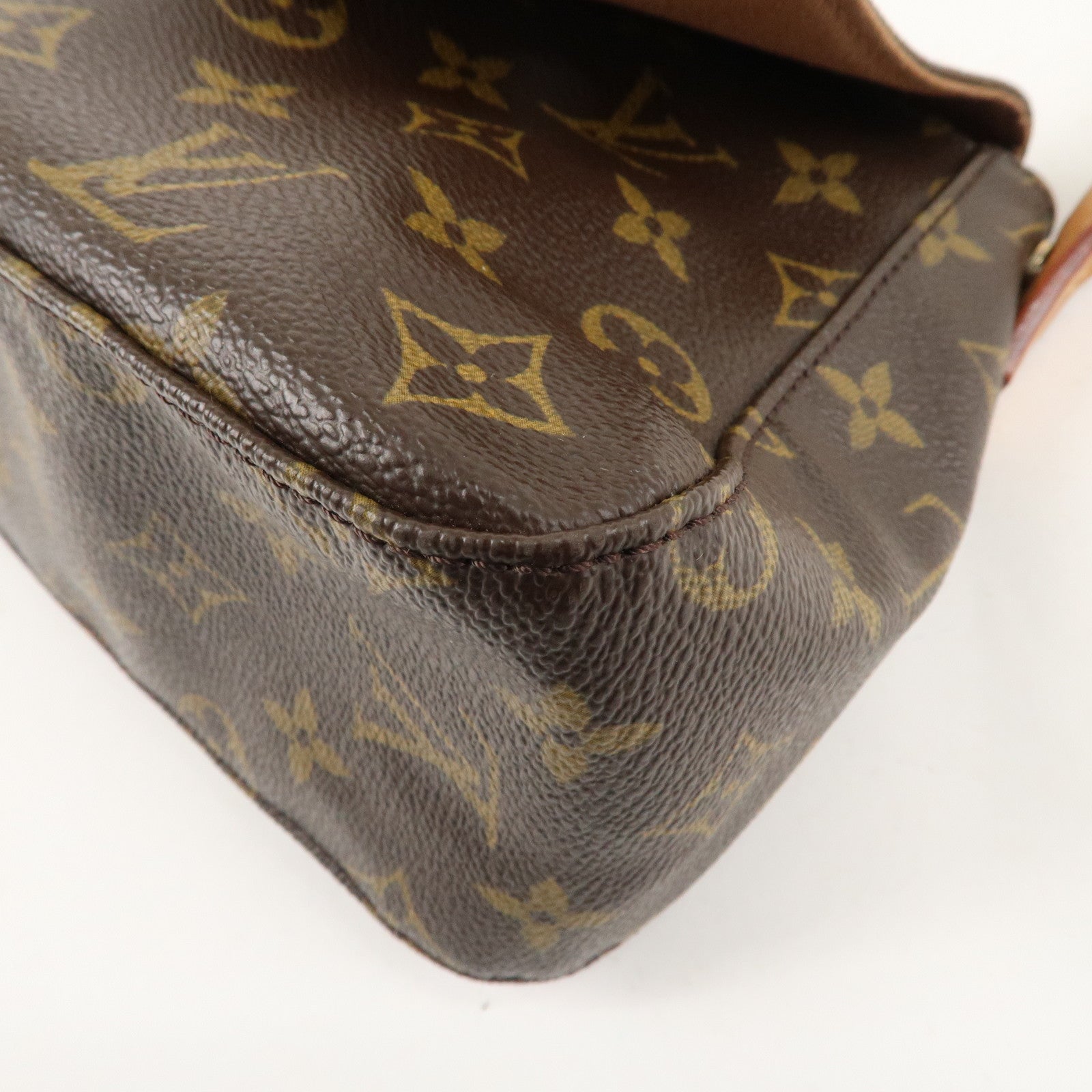 Louis Vuitton Monogram Mini Looping Shoulder Bag Hand Bag M51147