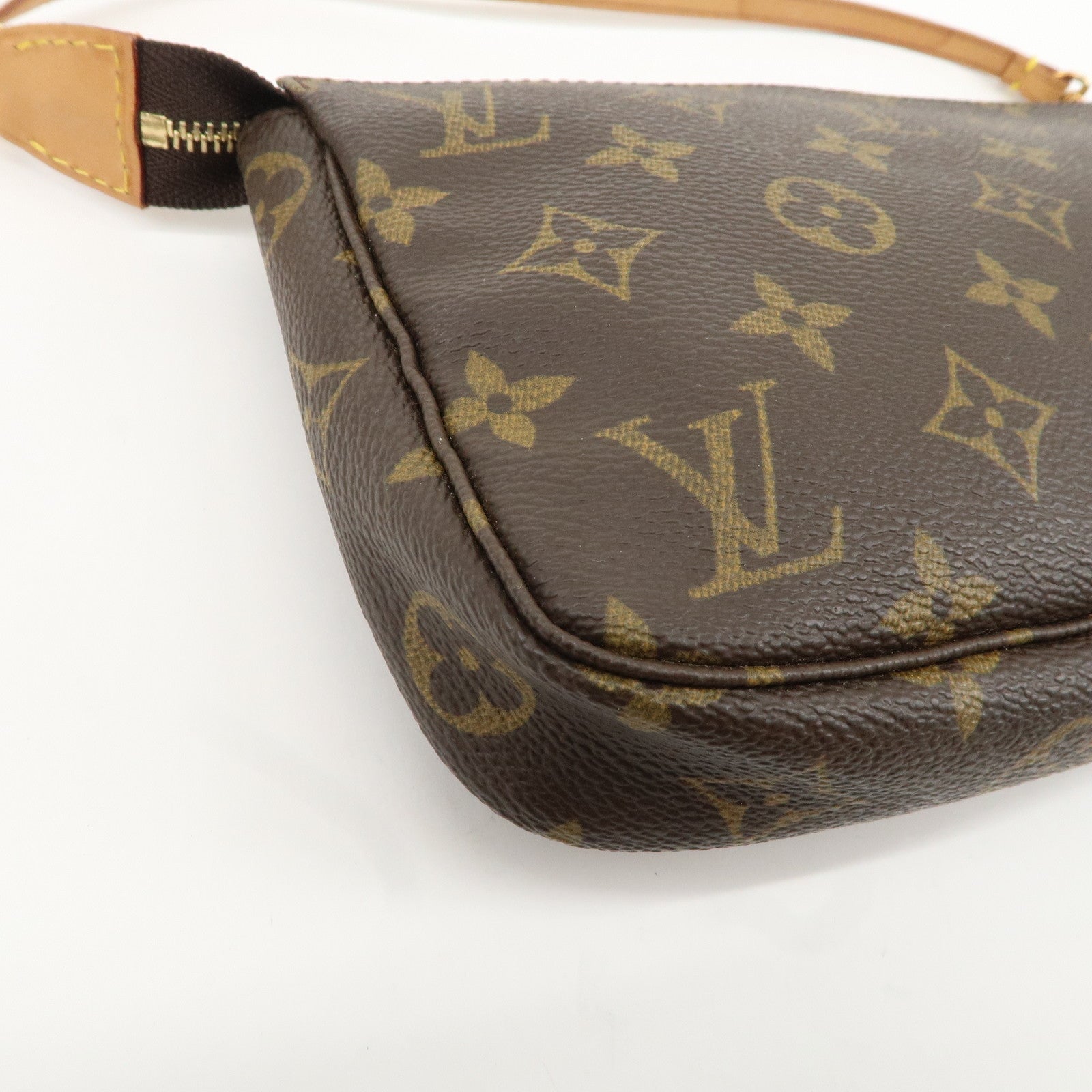 Louis Vuitton Monogram Pochette Accessoires Pouch M51980 Used