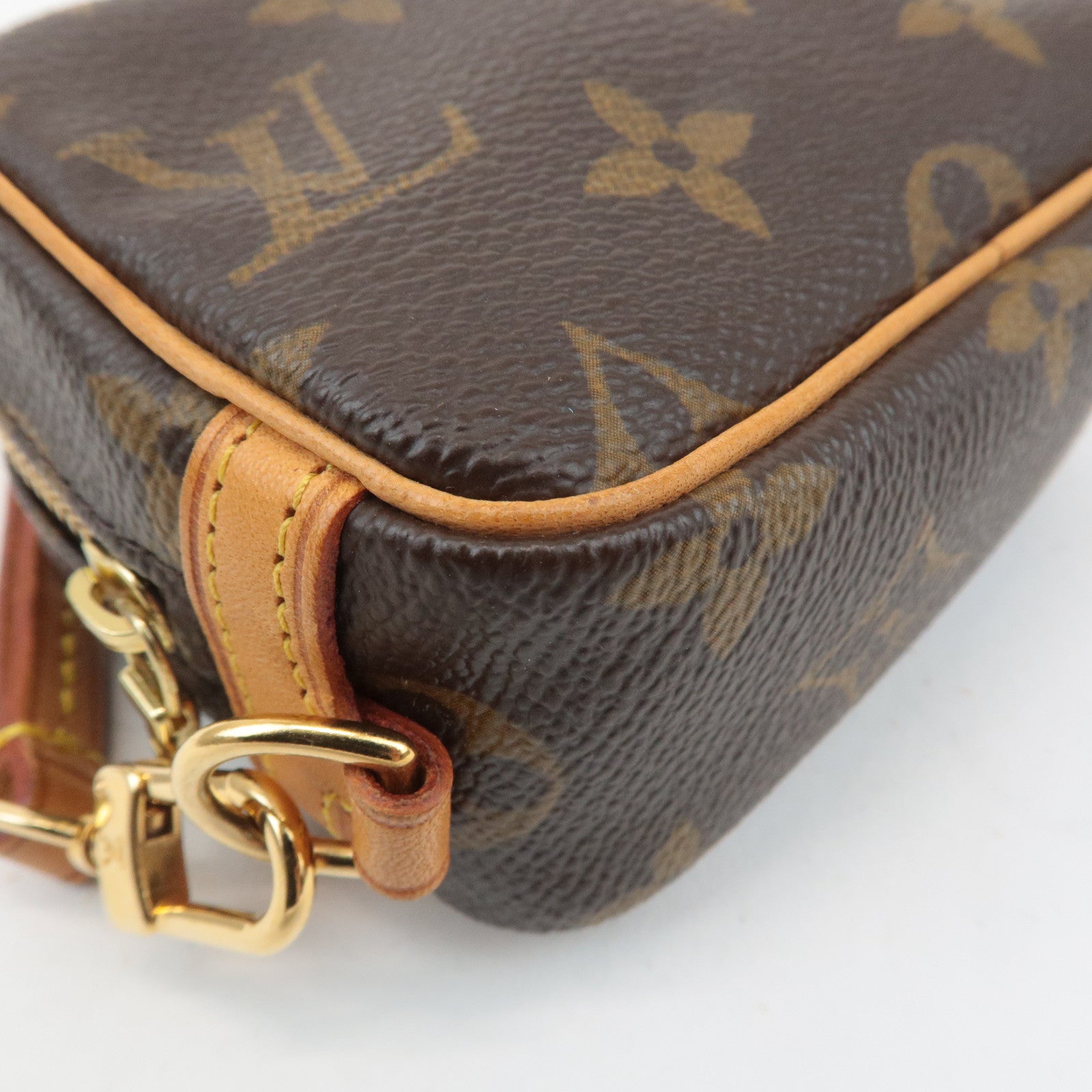 Louis Vuitton Monogram Trousse Wapity Pouch Camera Case M58030