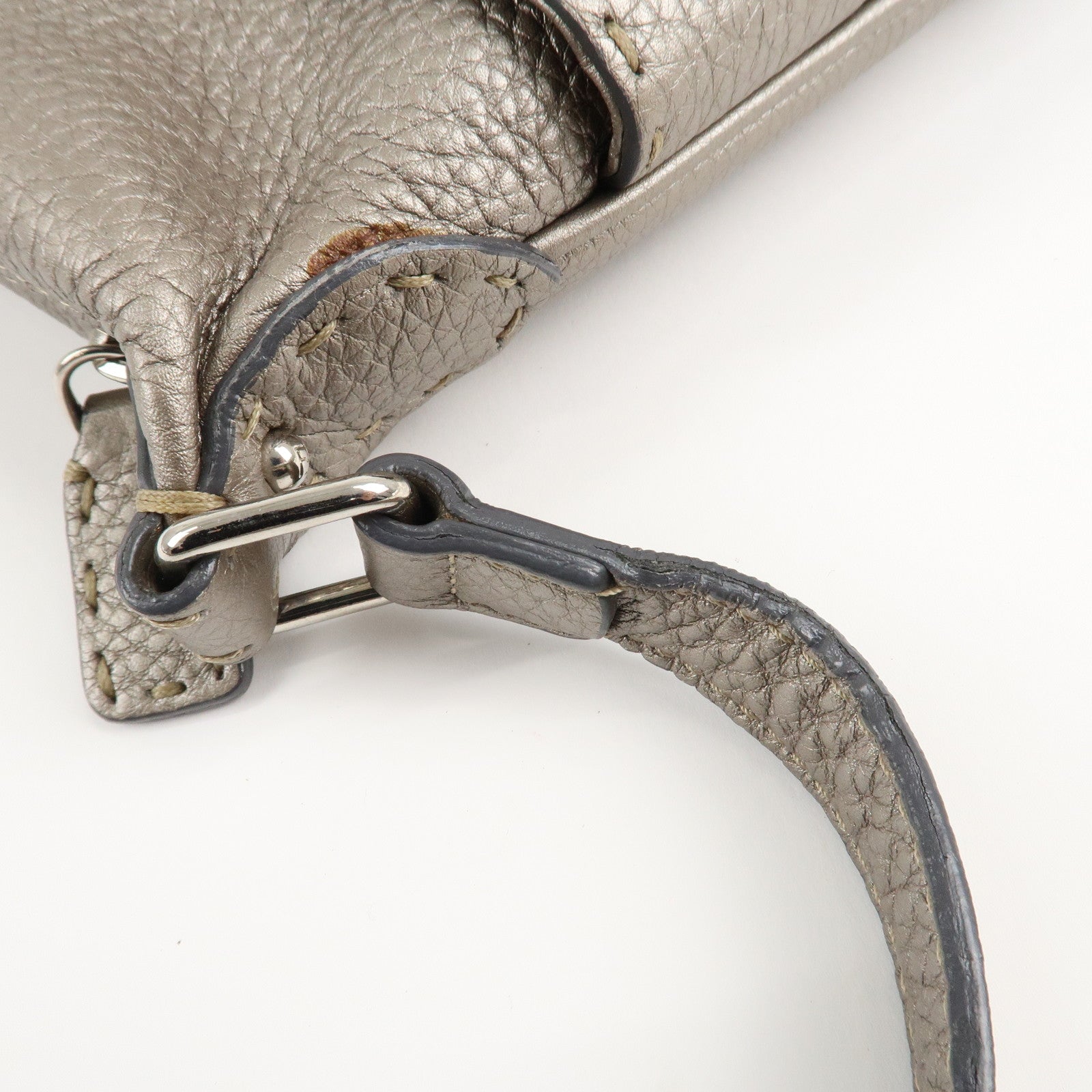 FENDI Selleria Leather Shoulder Bag Silver BT194