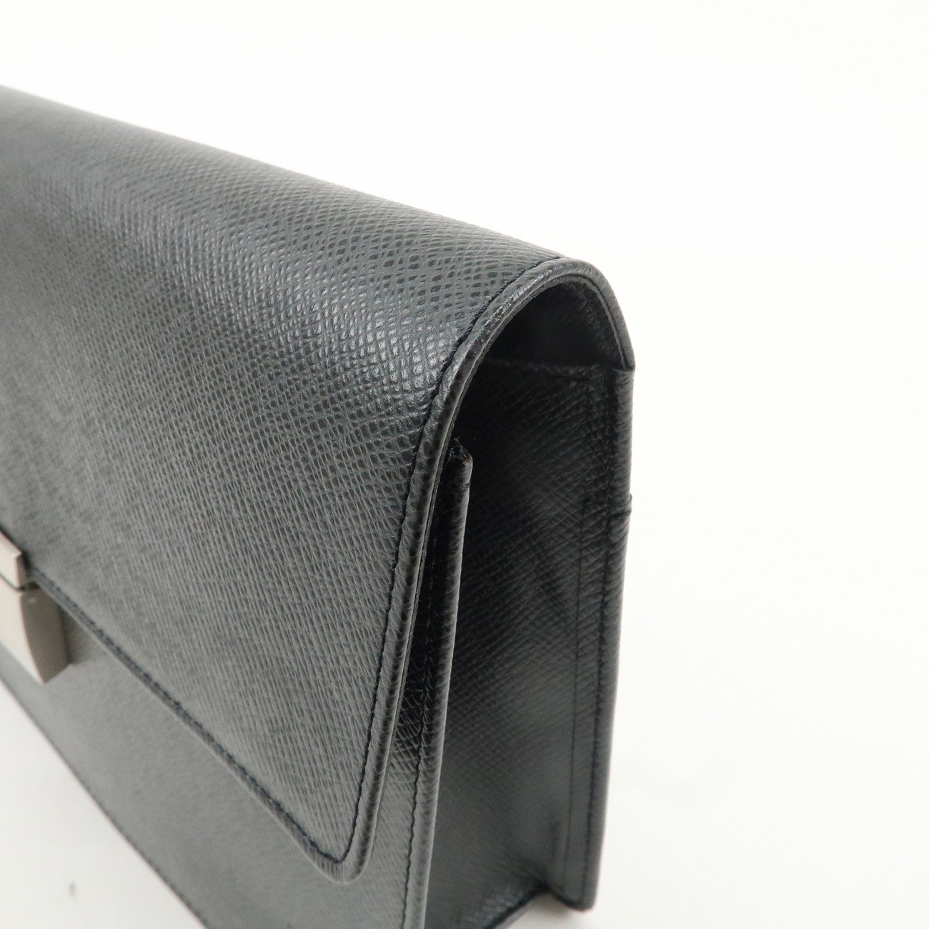 AuthenticLouis Vuitton Taiga Selenga Clutch Bag Ardoise Black M30782