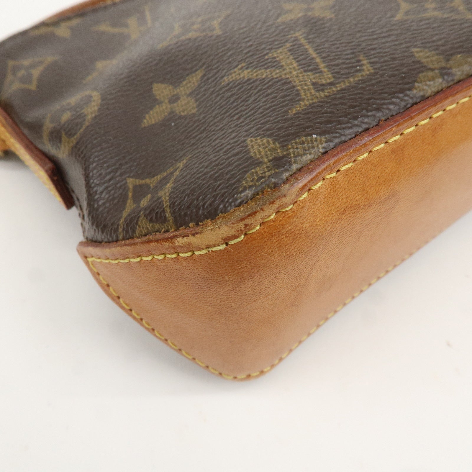 Louis Vuitton Monogram Trotteur Shoulder Bag Brown M51240