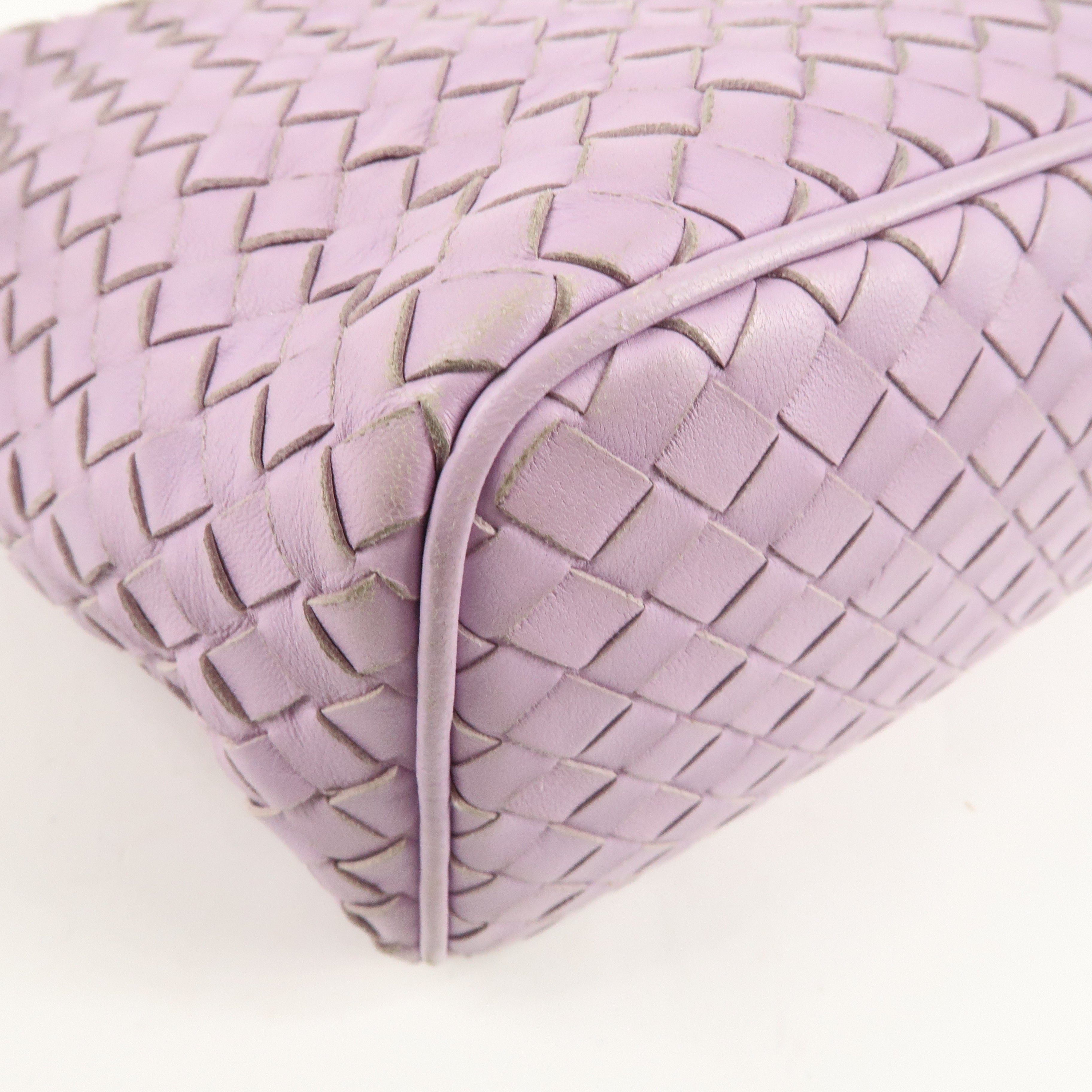 BOTTEGA VENETA Intrecciato Leather Shoulder Bag Lavender