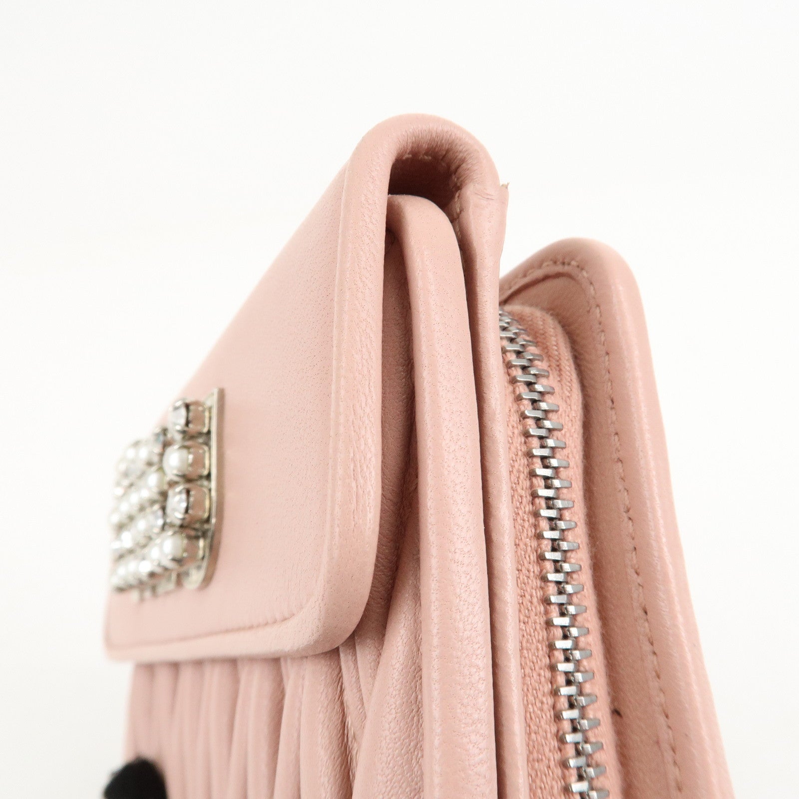 MIU MIU Matelasse Leather Tri-fold Wallet Pink