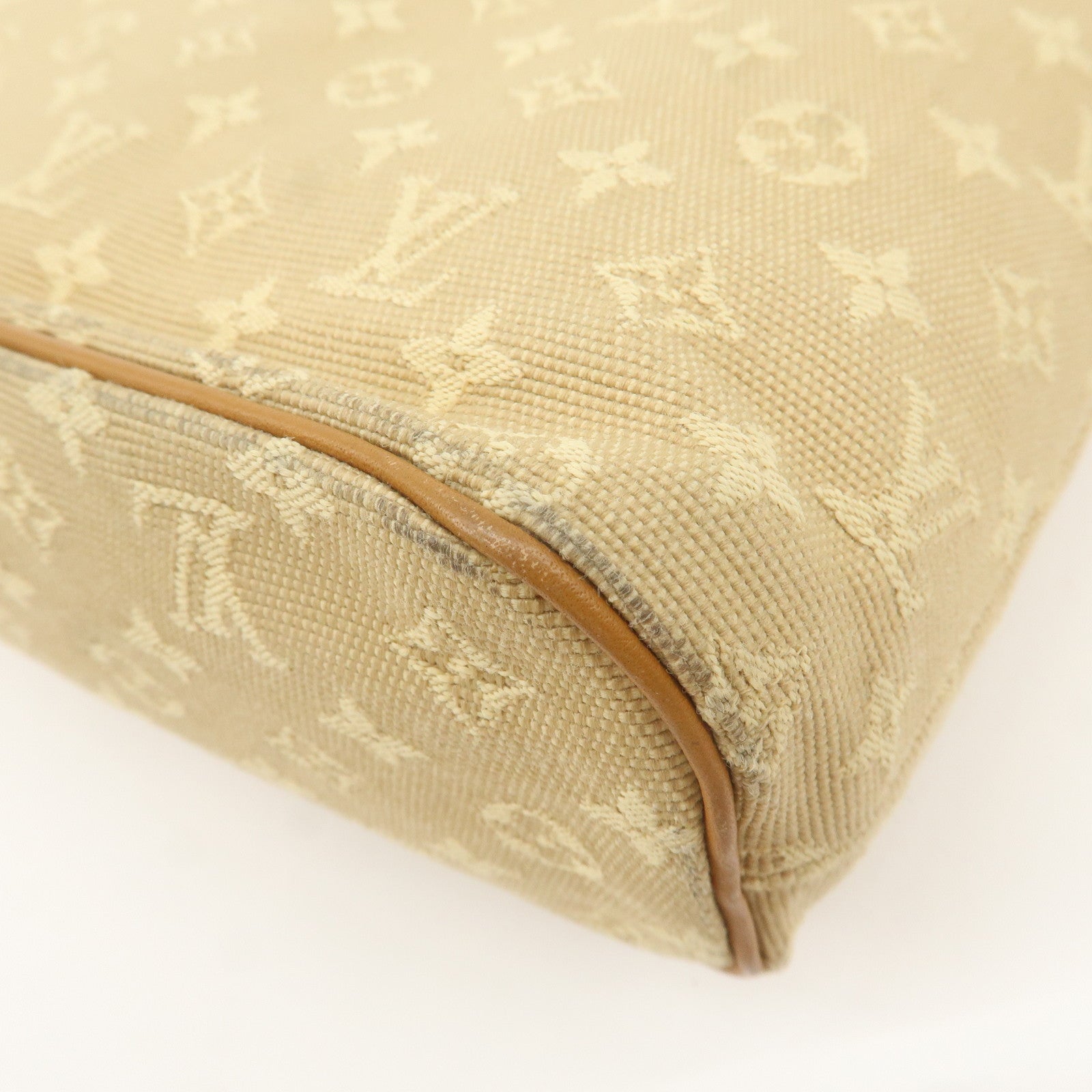 Louis Vuitton Monogram Mini Lucille PM Hand Bag Beige M92684