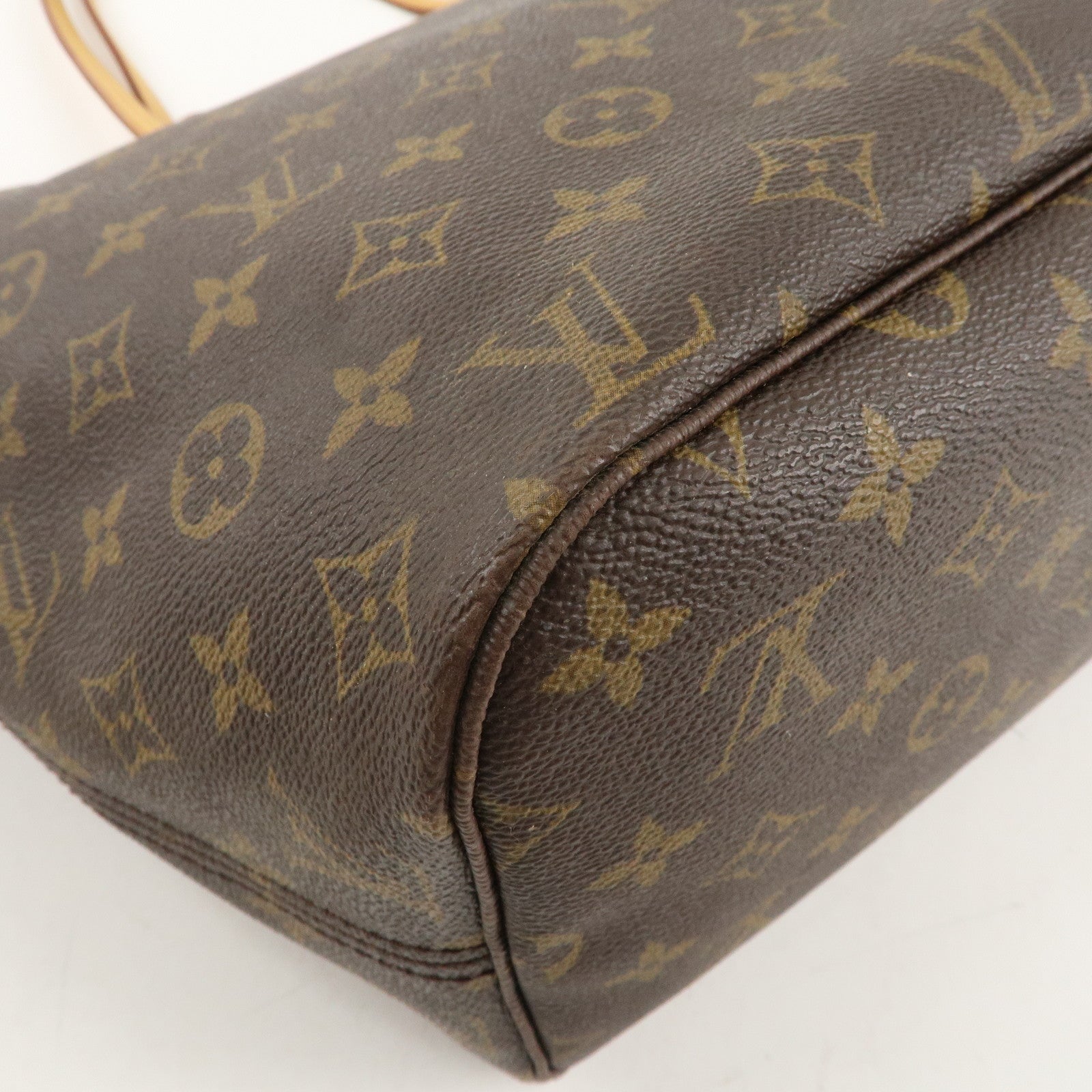 Louis Vuitton Monogram Neverfull MM Tote Bag Brown M40156