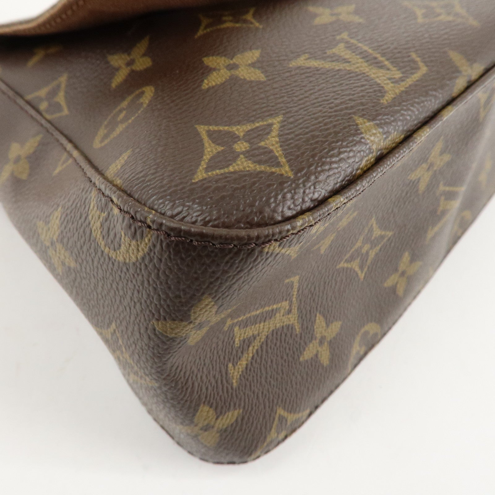 Louis Vuitton Monogram Mini Looping Shoulder Bag Hand Bag M51147