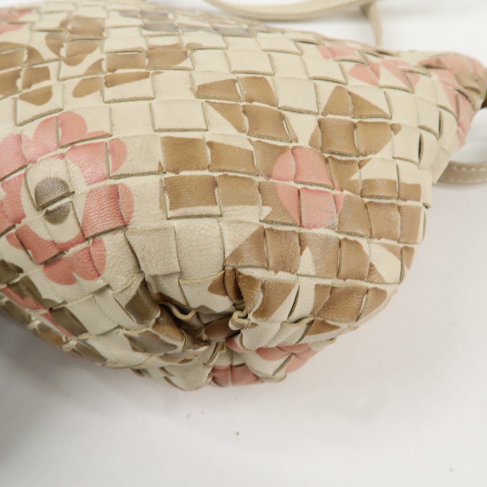 BOTTEGA VENETA Intrecciato Leather Shoulder Bag Flower 196484