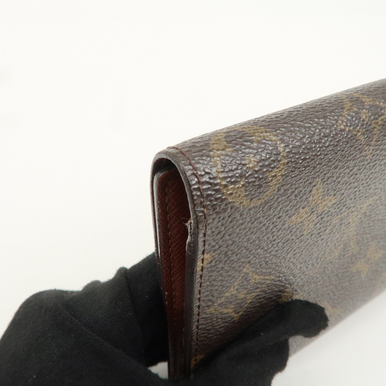 Louis Vuitton Monogram Porte Tresor International Wallet M61215