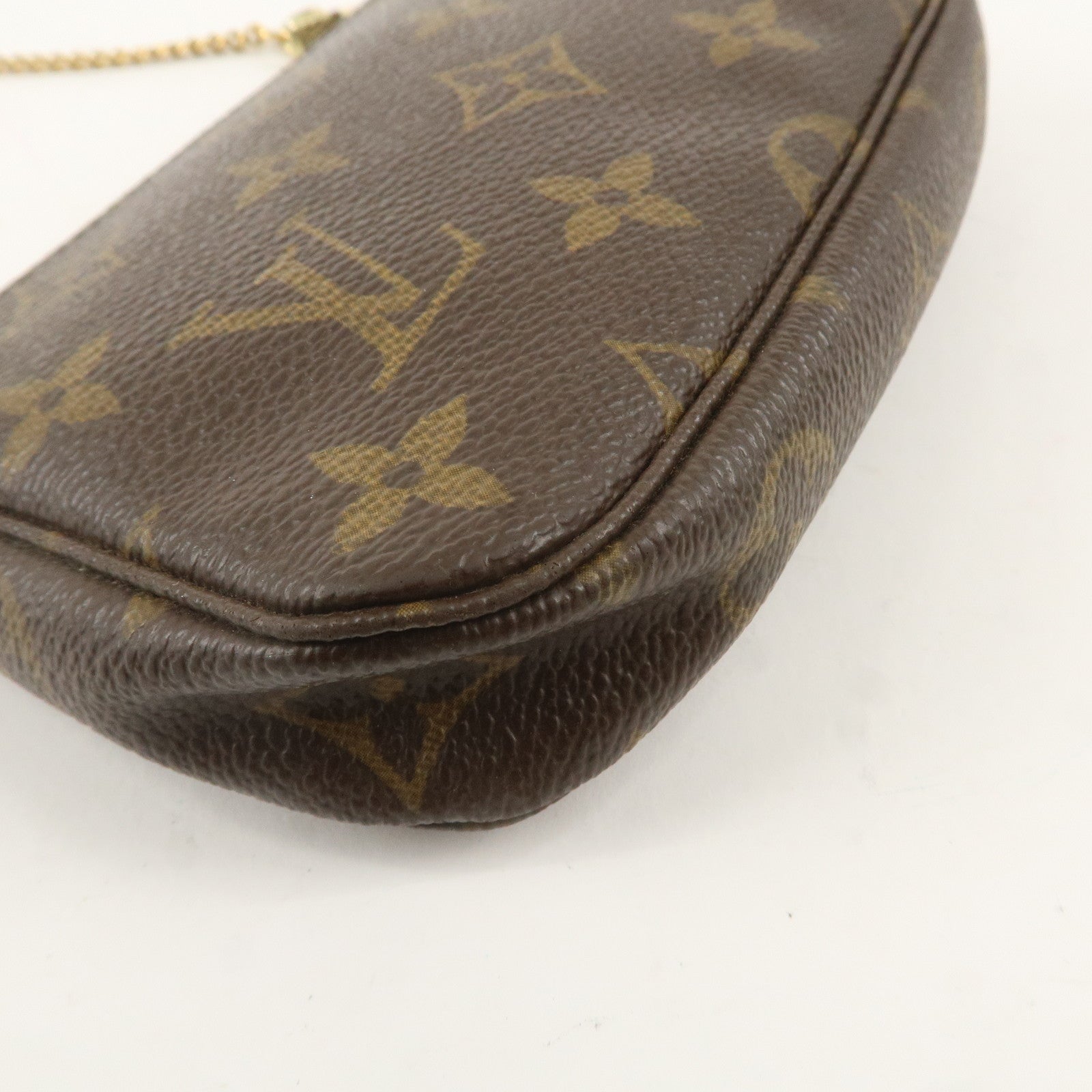 Louis Vuitton Monogram Mini Pochette Accessoires Pouch M58009