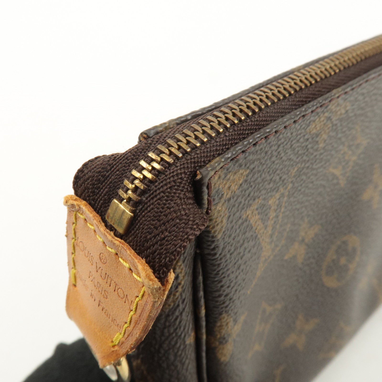 Louis Vuitton Monogram Pochette Accessoires Pouch M51980