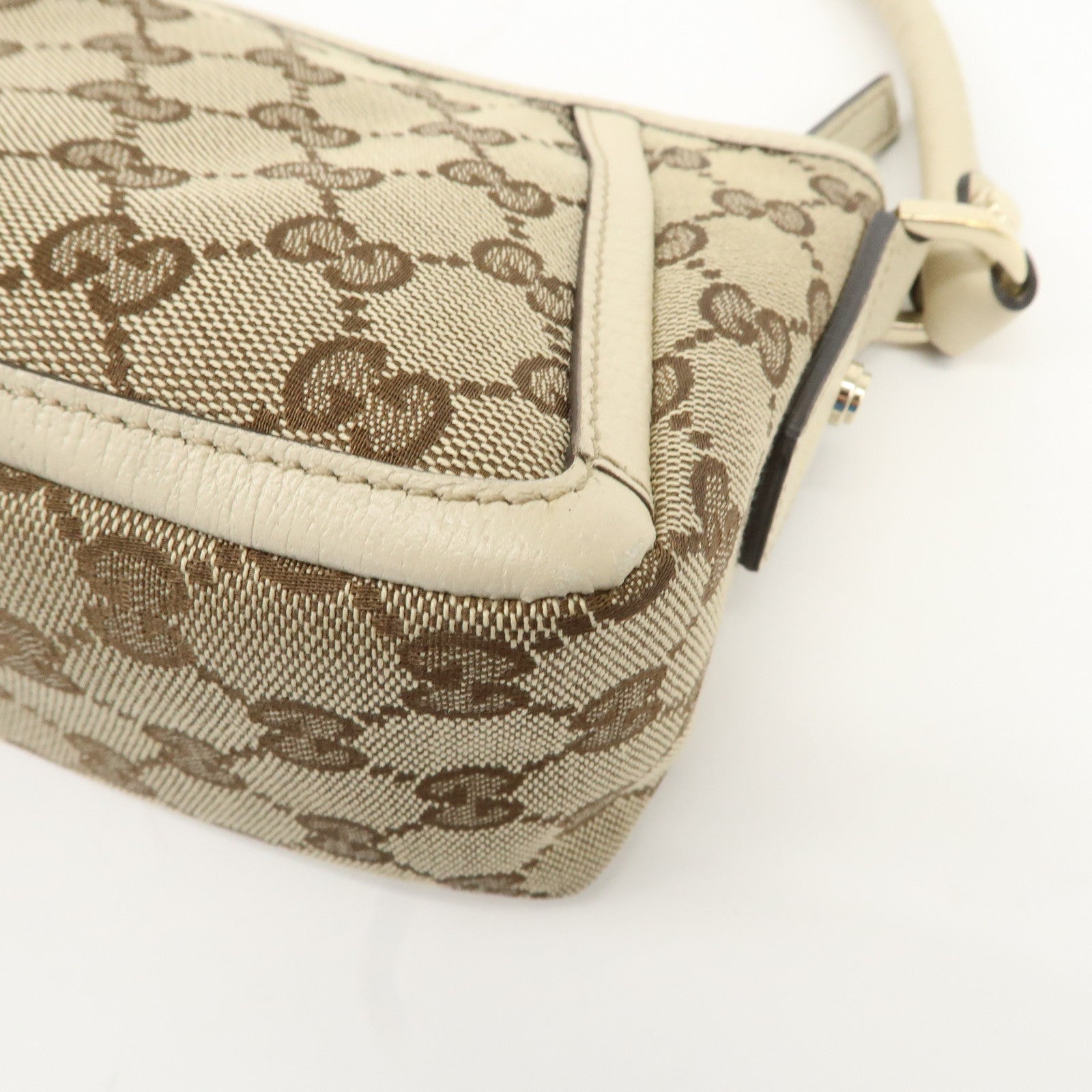 GUCCI Abbey GG Canvas Leather Shoulder Bag Beige Gold 130939 Used