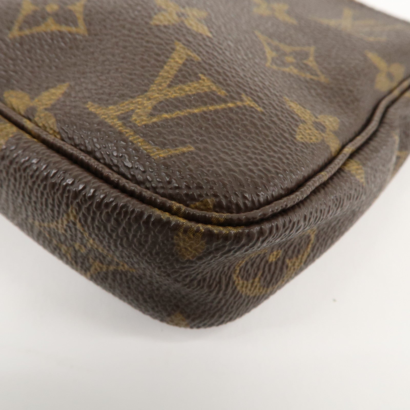 Louis Vuitton Monogram Pochette Accessoires Pouch M51980