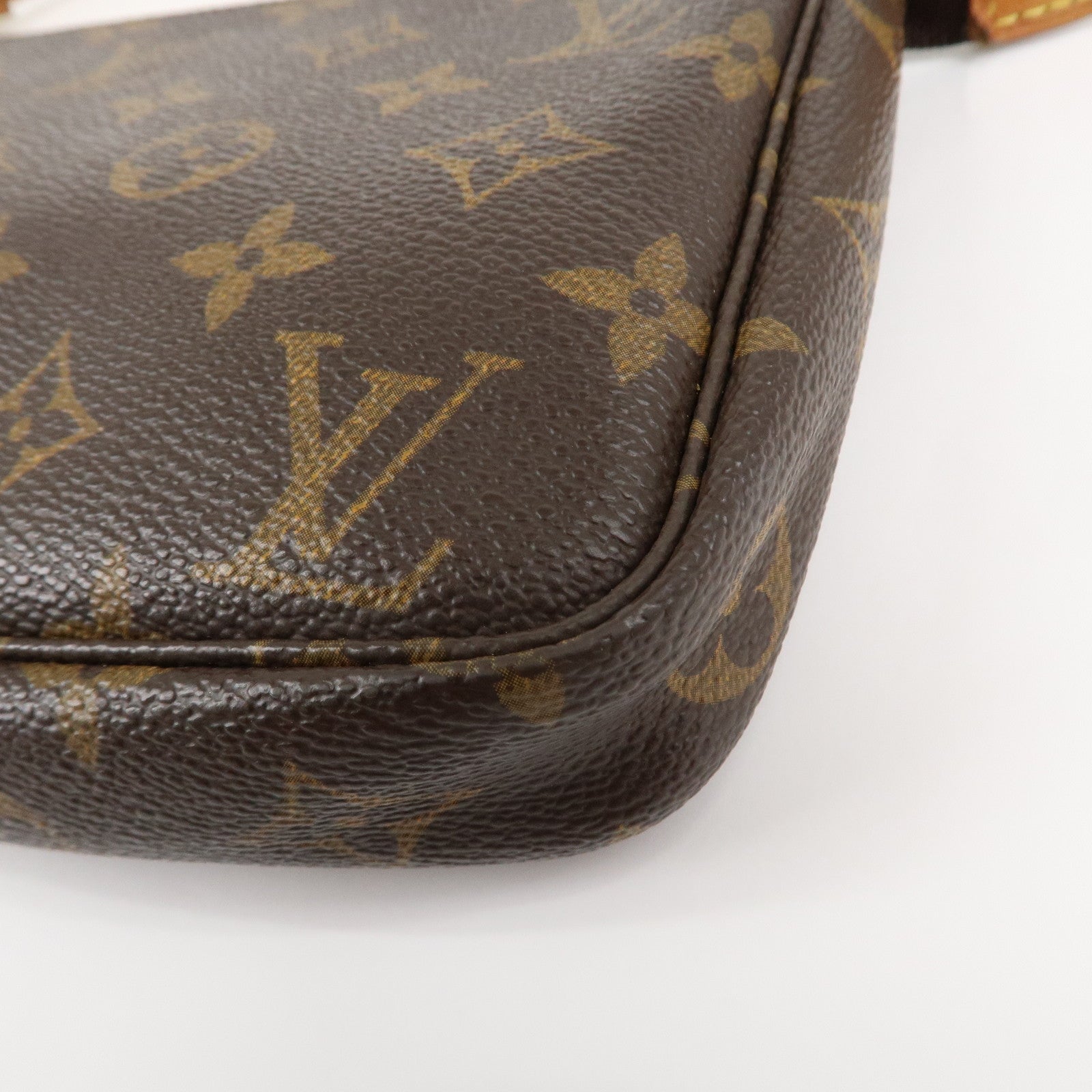 Louis Vuitton Monogram Pochette Accesoire Pouch Brown M51980 Used