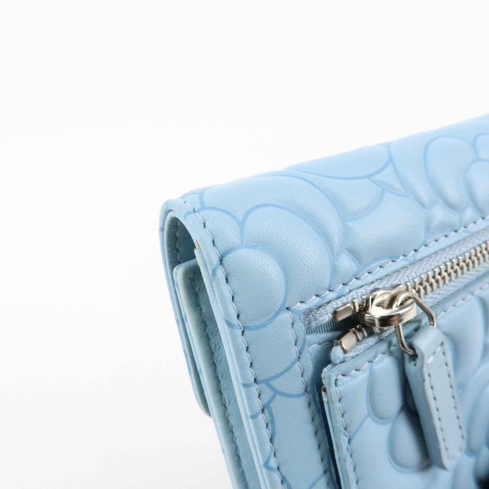 CHANEL Camelia Lamb Skin Bi-fold Wallet Blue Used