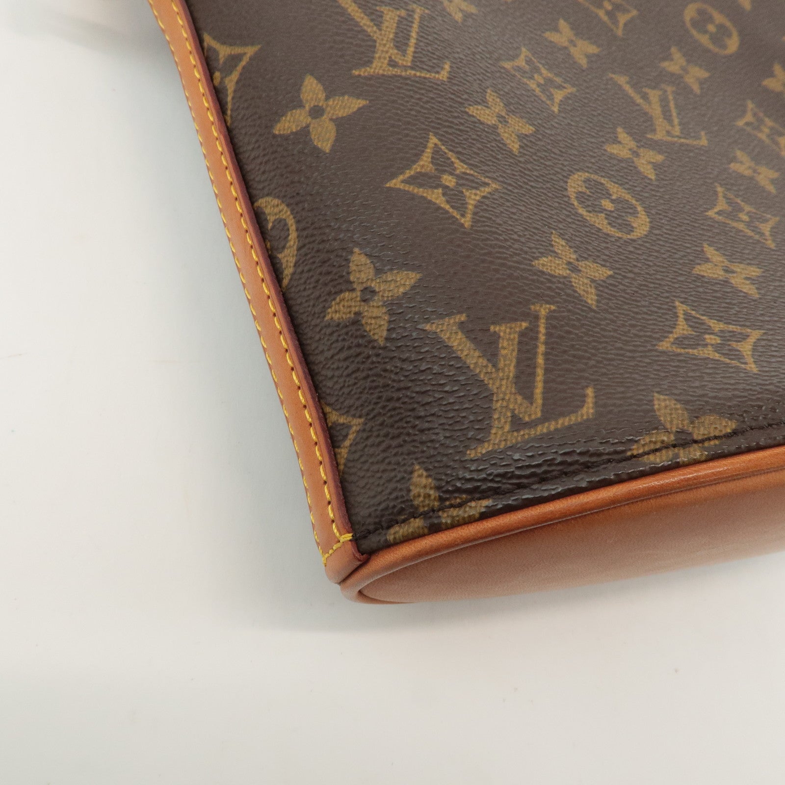 Louis Vuitton Monogram Drouot Cross Body Shoulder Bag M51290 Used