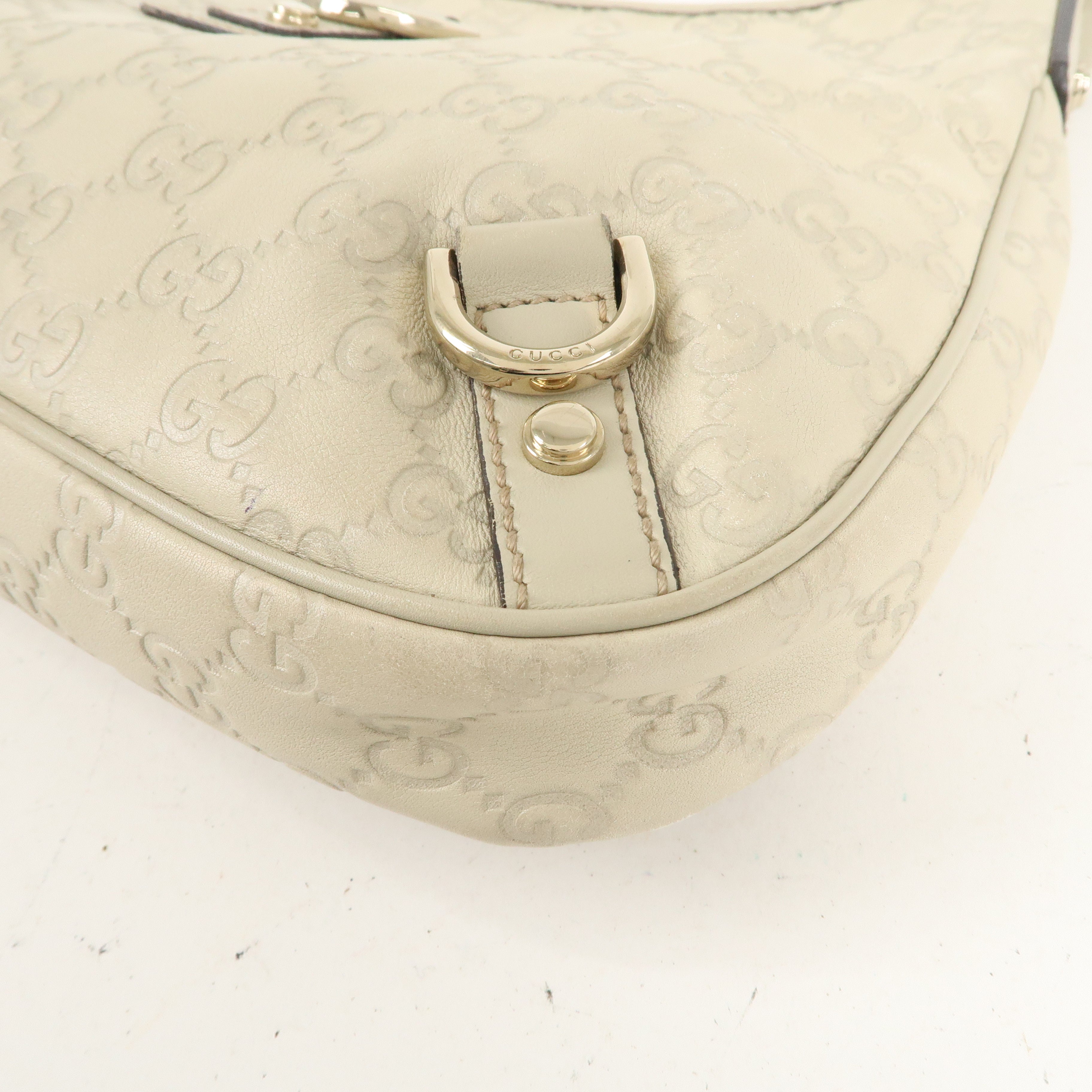 GUCCI Abbey Guccissima Leather Shoulder Bag Ivory 130738