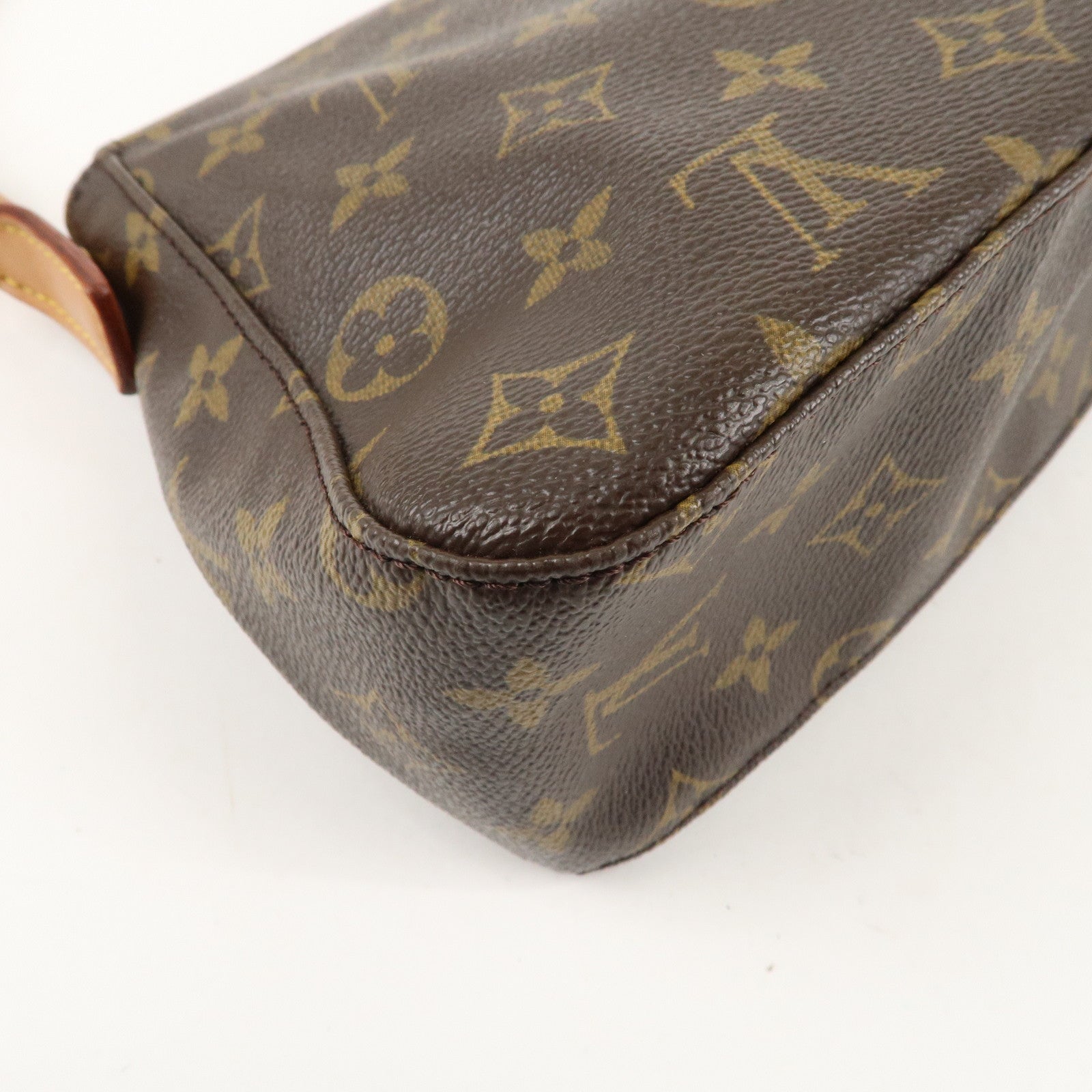 Louis Vuitton Monogram Mini Looping Shoulder Bag Hand Bag M51147