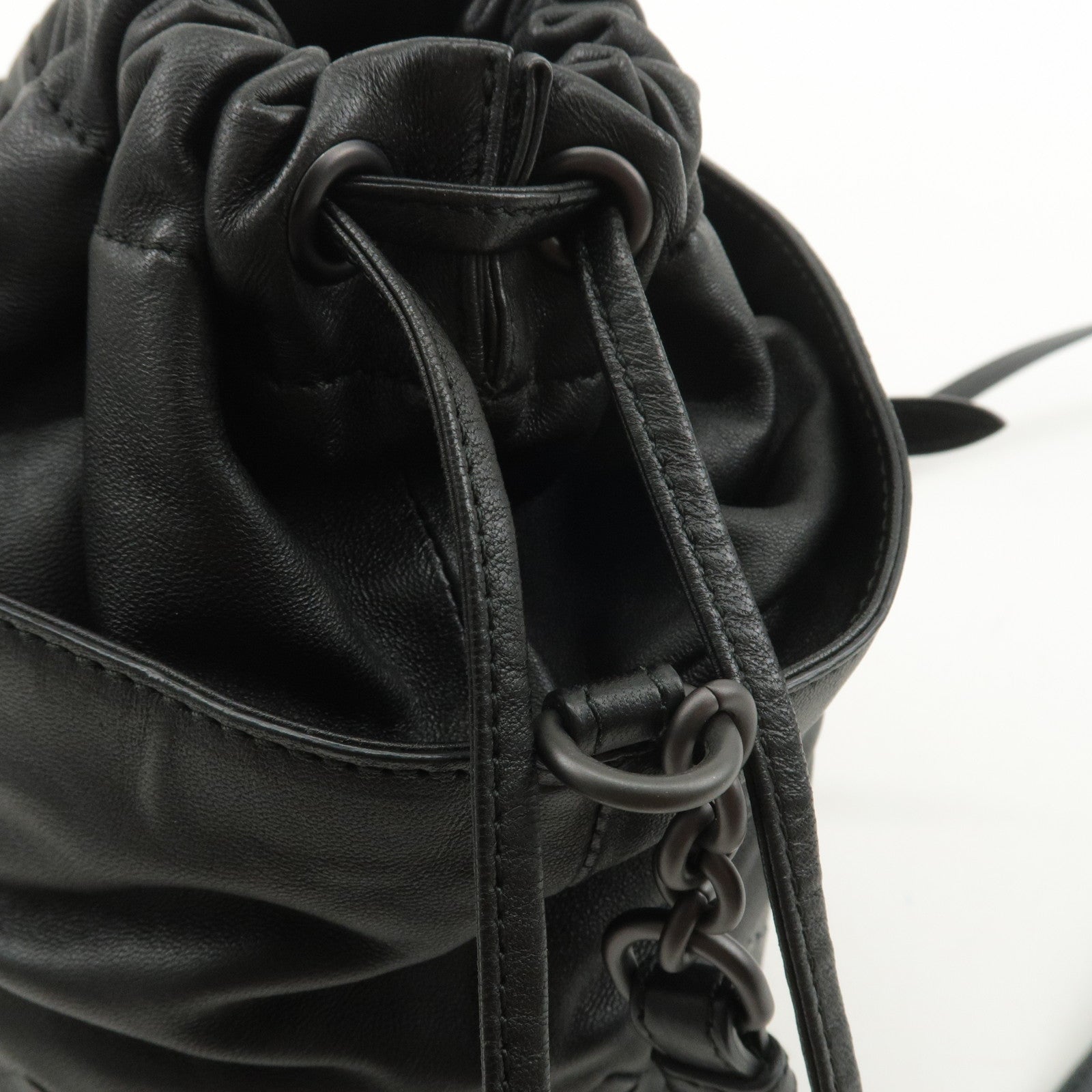 BOTTEGA VENETA Intrecciato Leather Drawstring Shoulder Bag