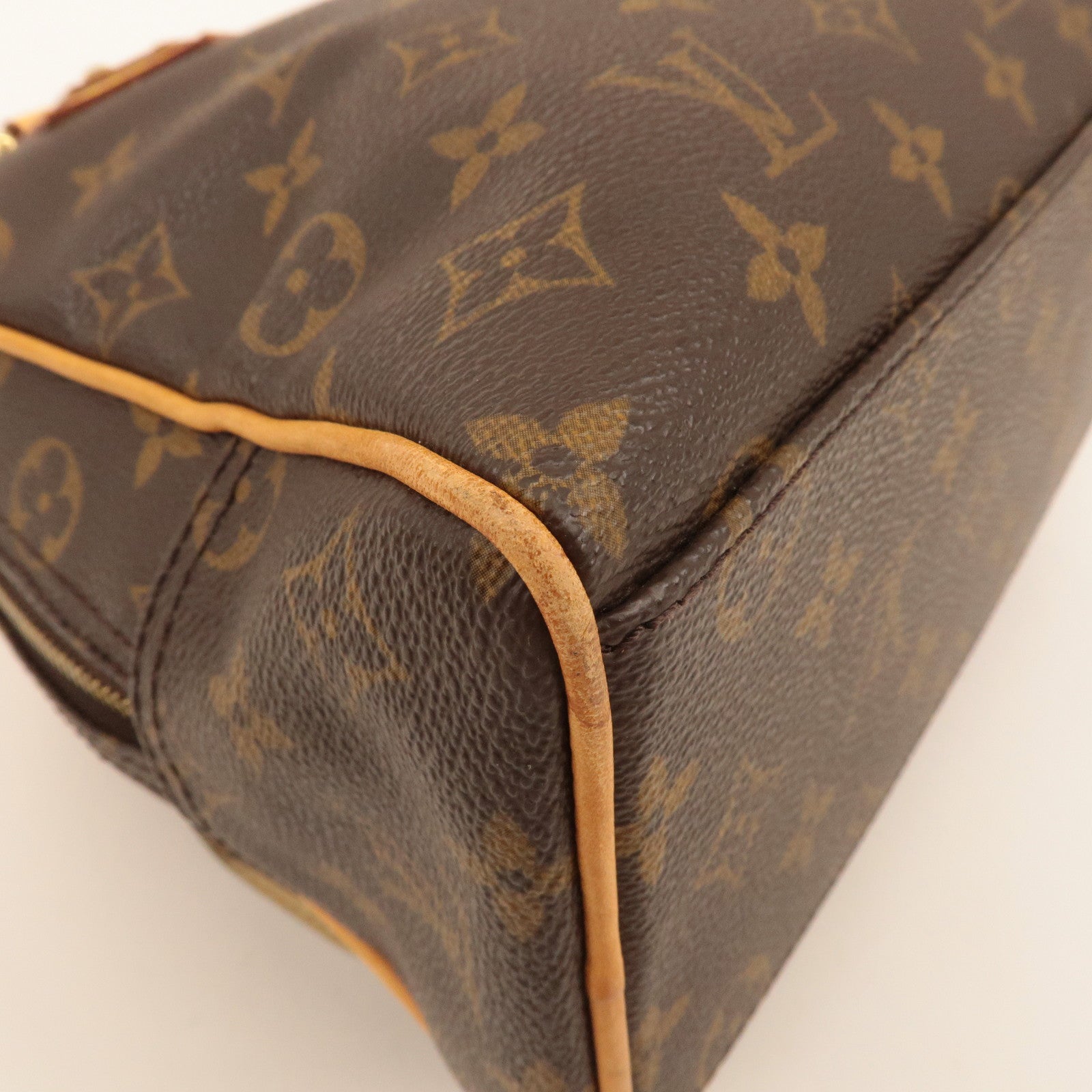 Louis Vuitton Monogram Manhattan PM Hand Bag Brown M40026