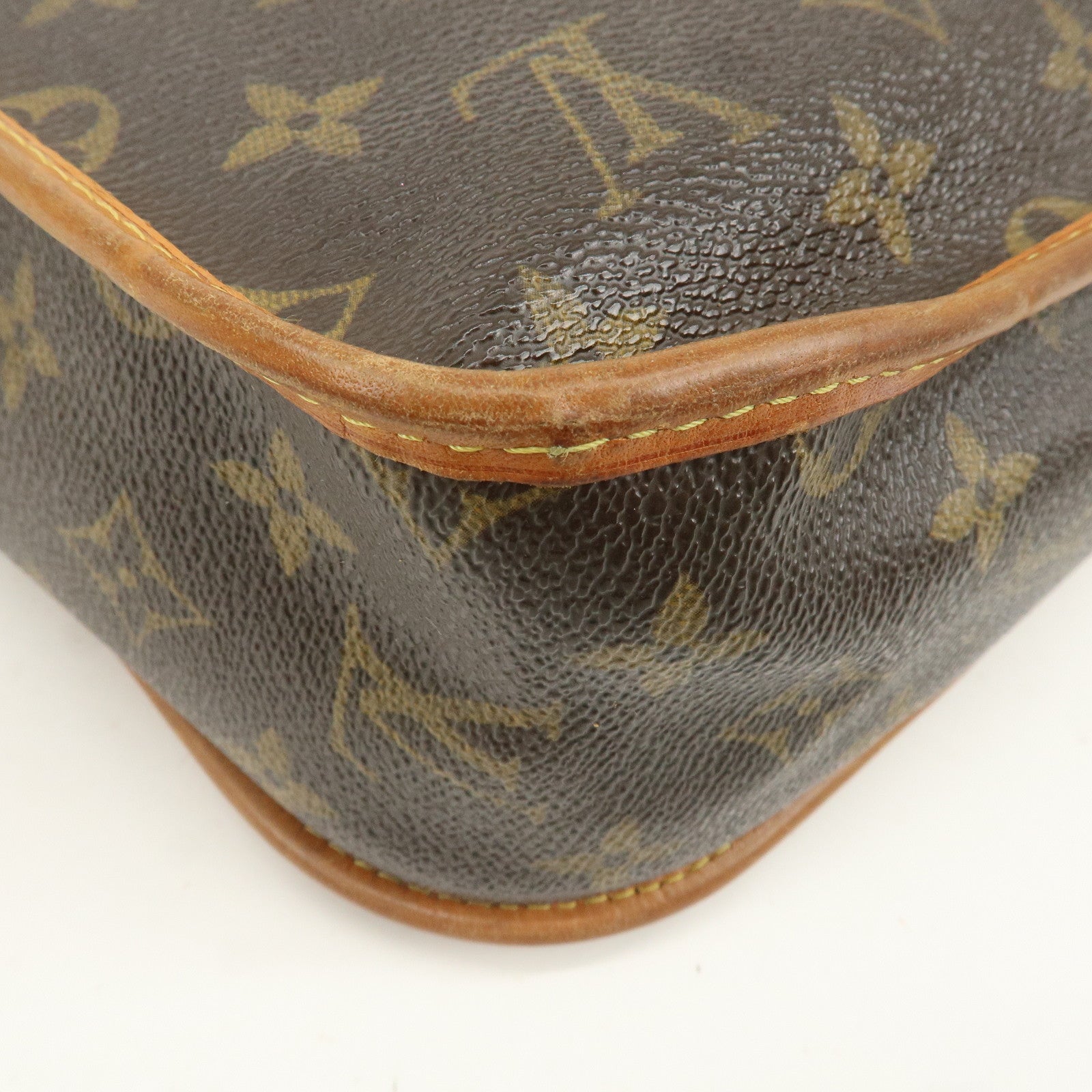 Louis Vuitton Monogram Messenger Bosphore PM Shoulder Bag M40106