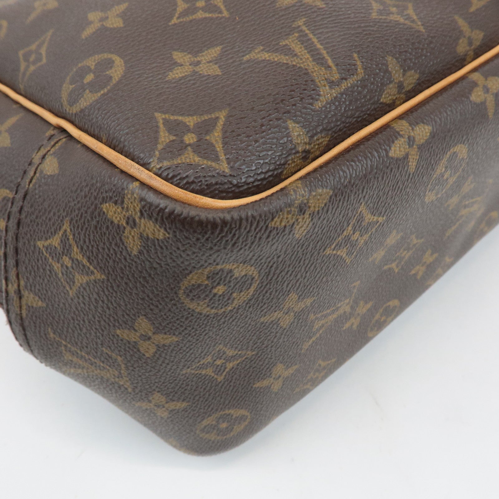 Louis Vuitton Monogram Deauville Hand Bag M47270