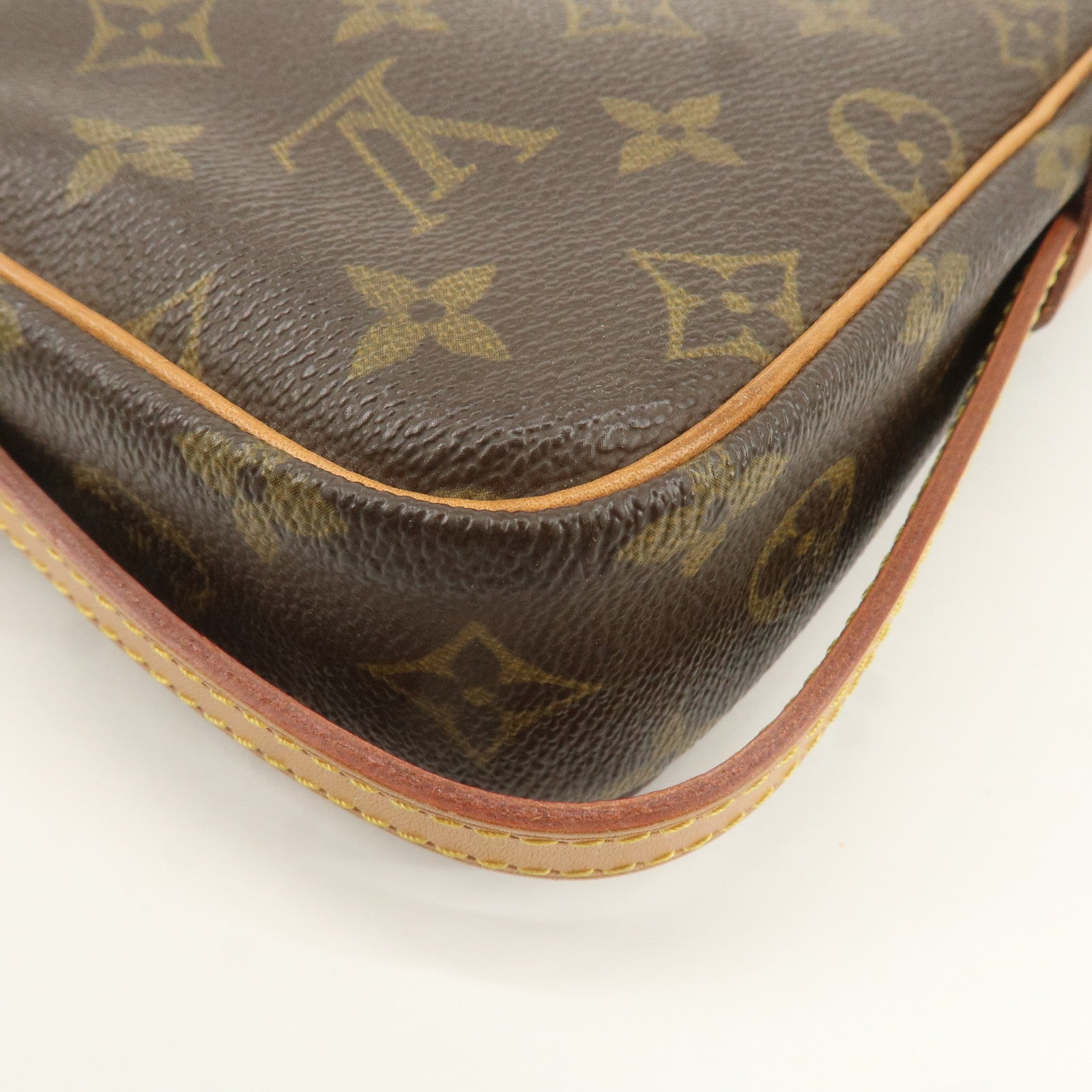 Louis Vuitton Monogram Saint Germain 24 Shoulder Bag M51210