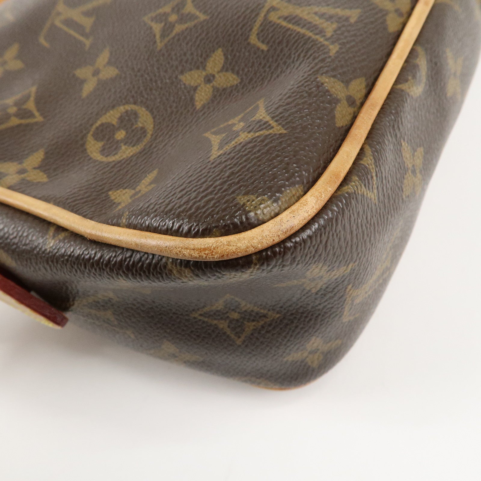 Louis Vuitton Monogram Hudson PM Shoulder Bag Brown M40047