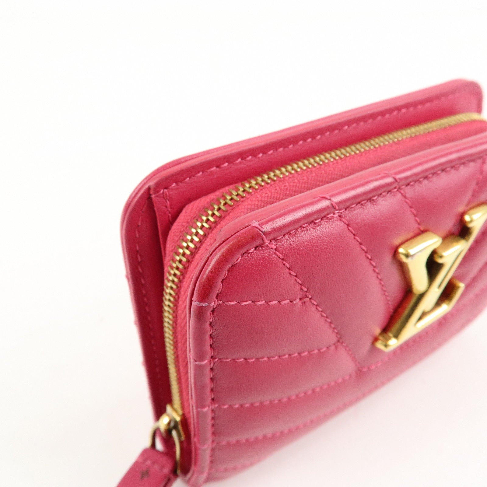 Louis Vuitton New Wave Leather Bi-Fold Compact Wallet Freesia Pink